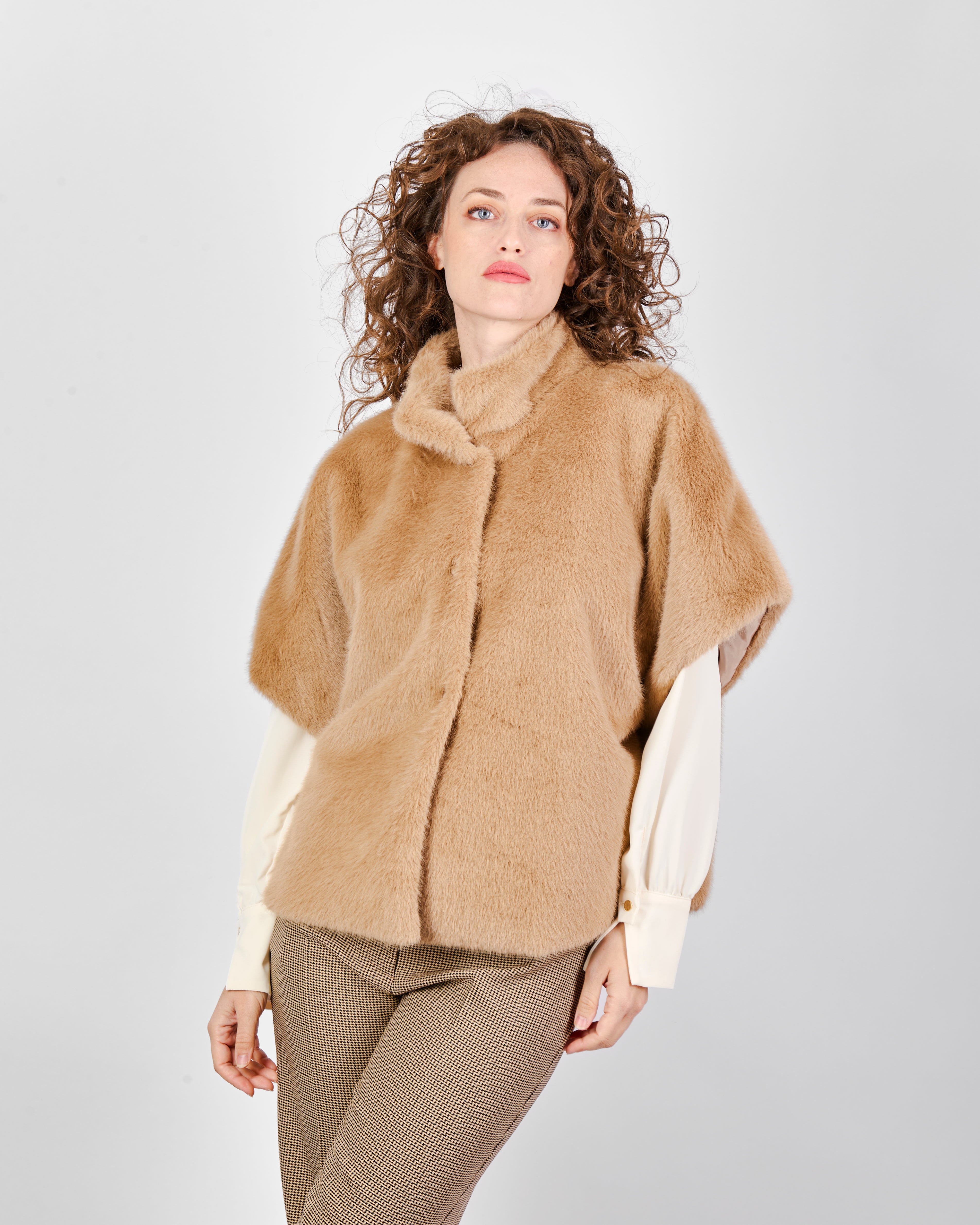 Cappa corta ecopelliccia DS5286