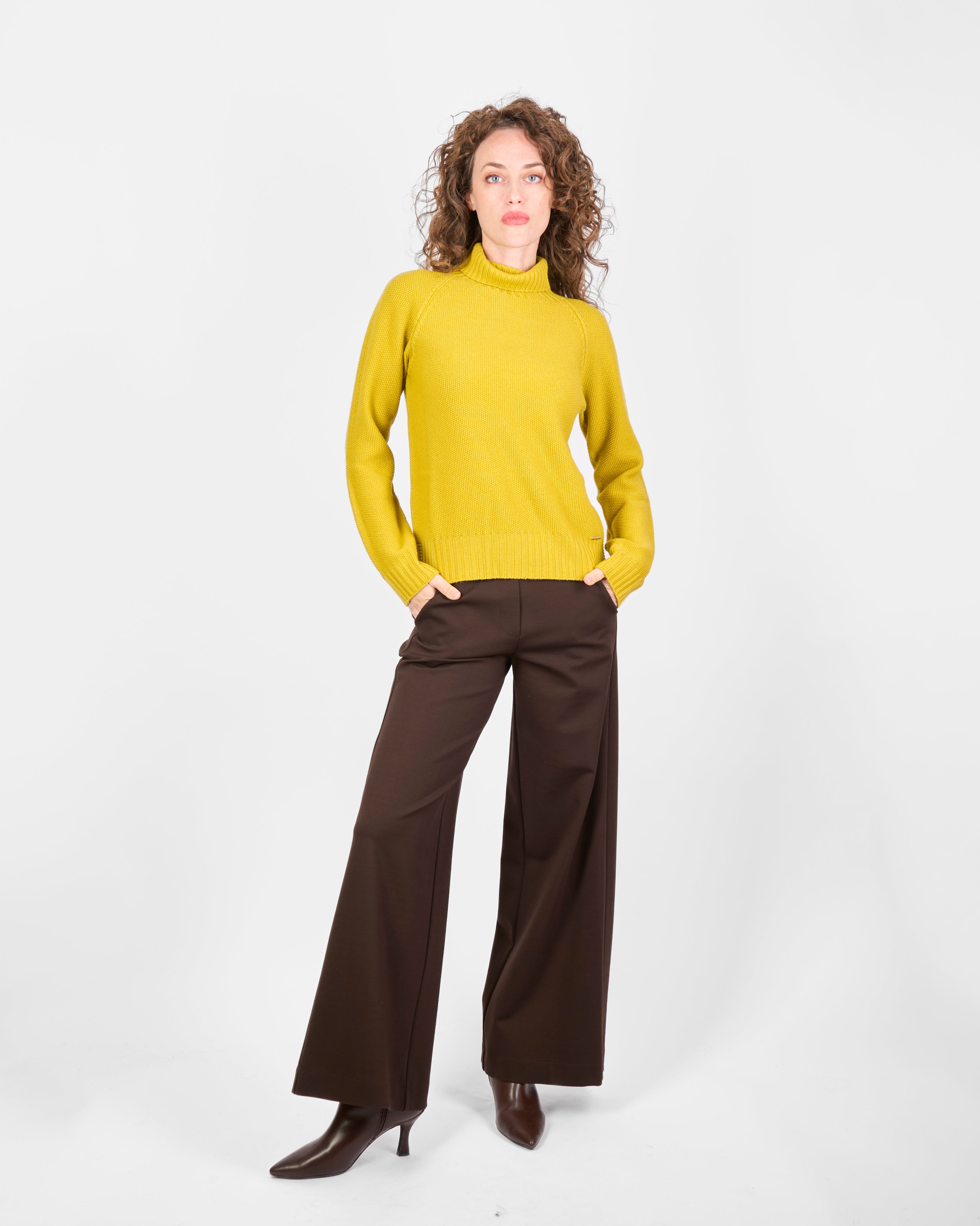 Maglia pura lana dolcevita punto riso Z9504