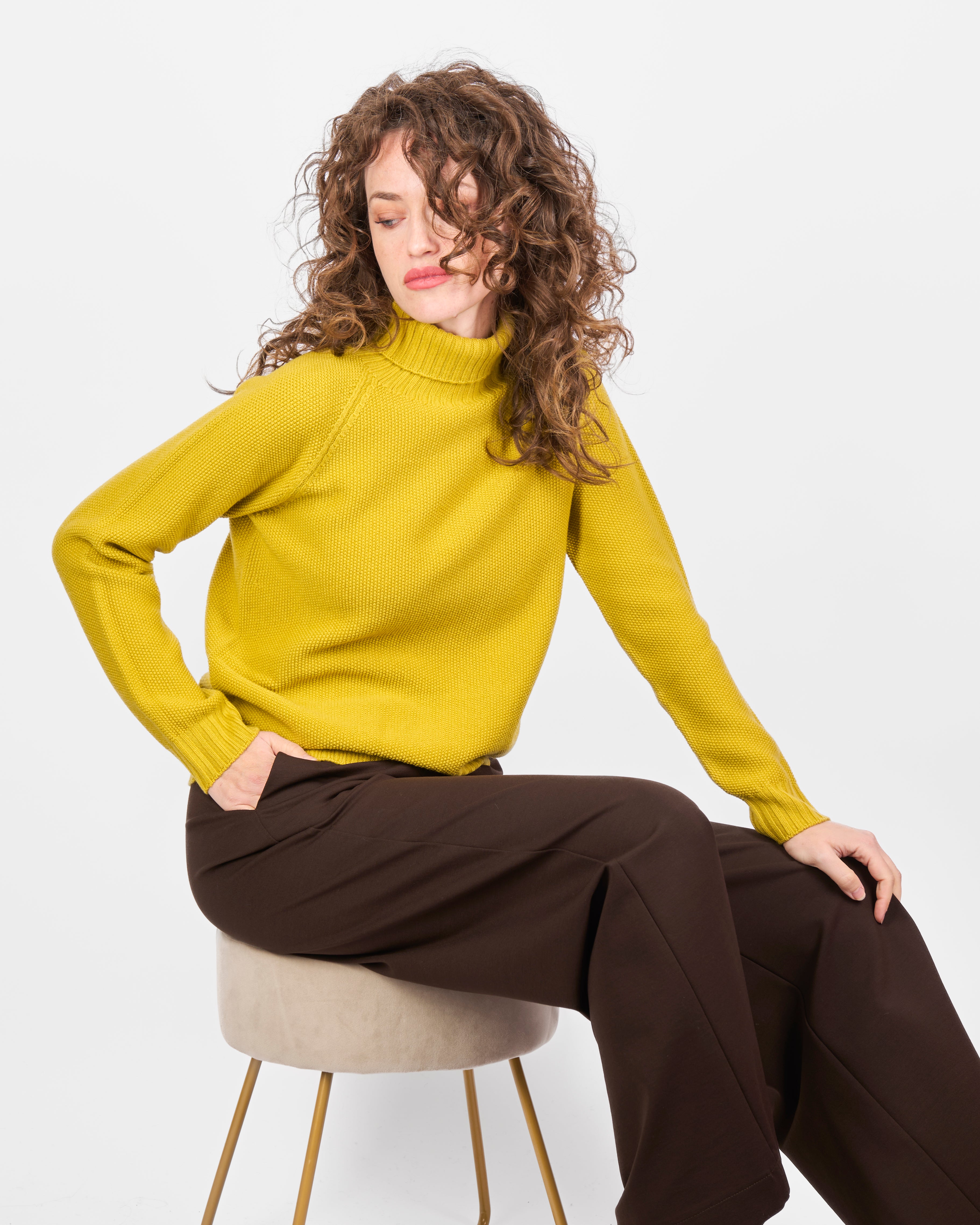 Maglia pura lana dolcevita punto riso Z9504