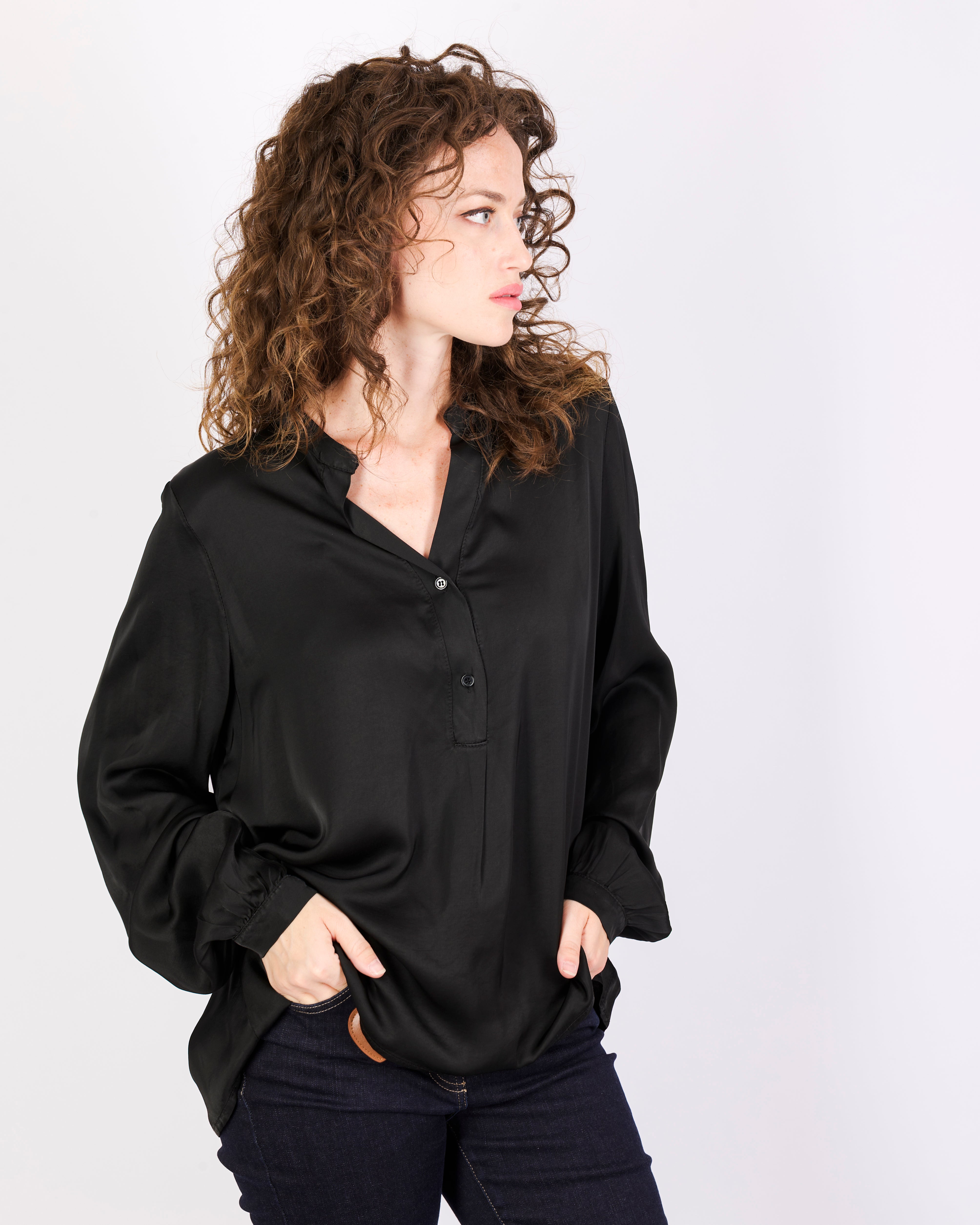 Blusa coreana over RASO BOTTONI