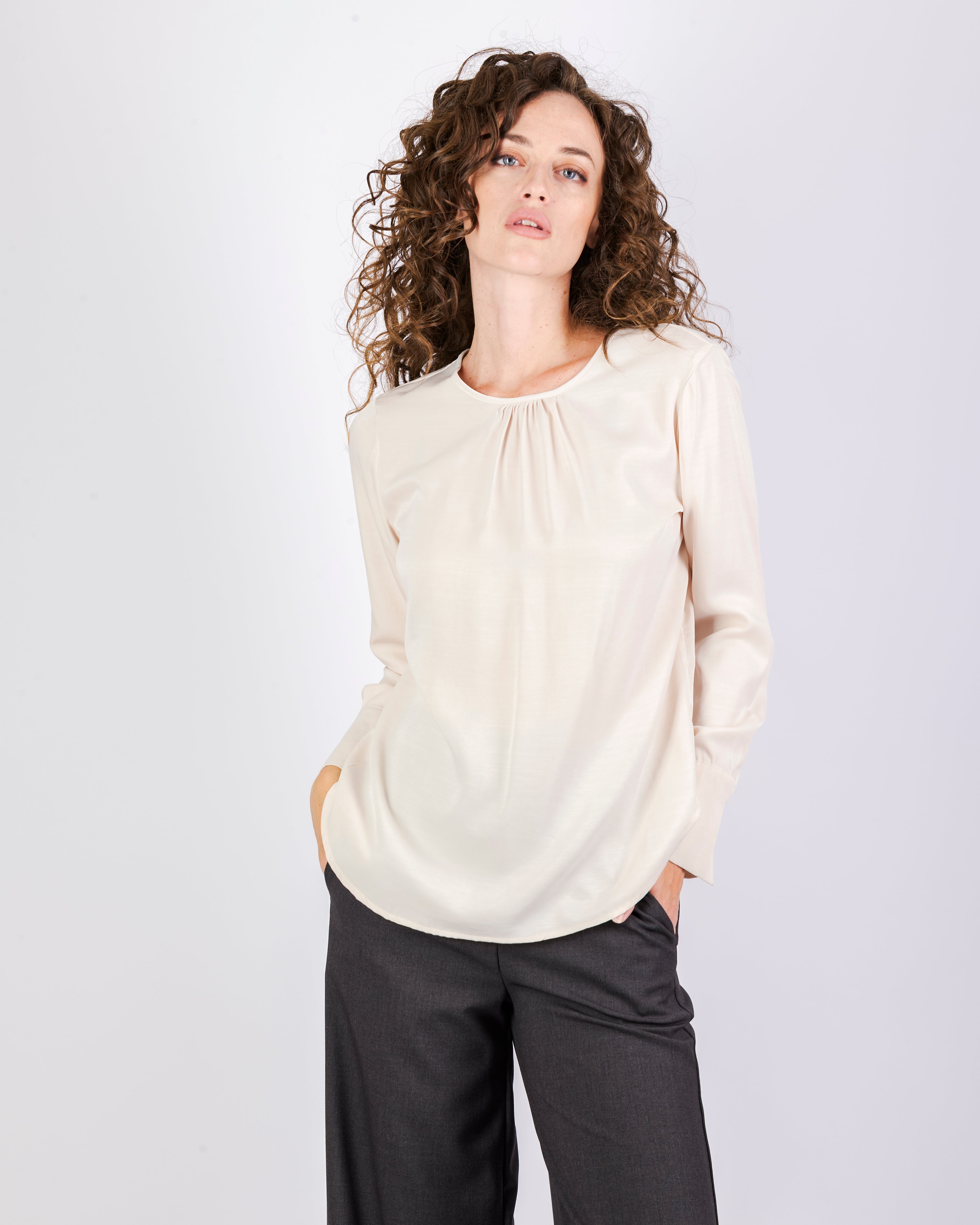 Blusa in viscosa unita H604/52