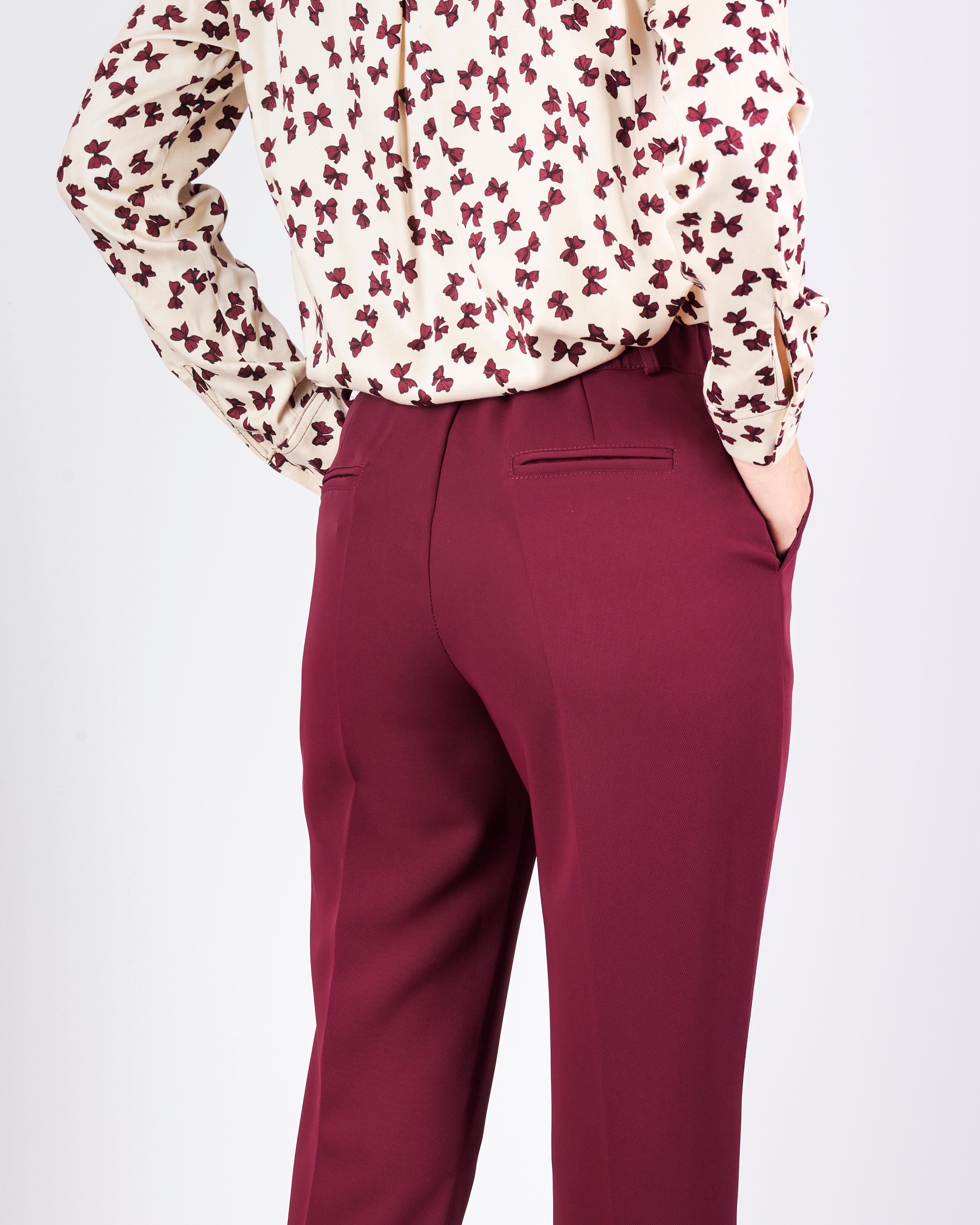 Pantalone tasca a filo in cadì H121/24