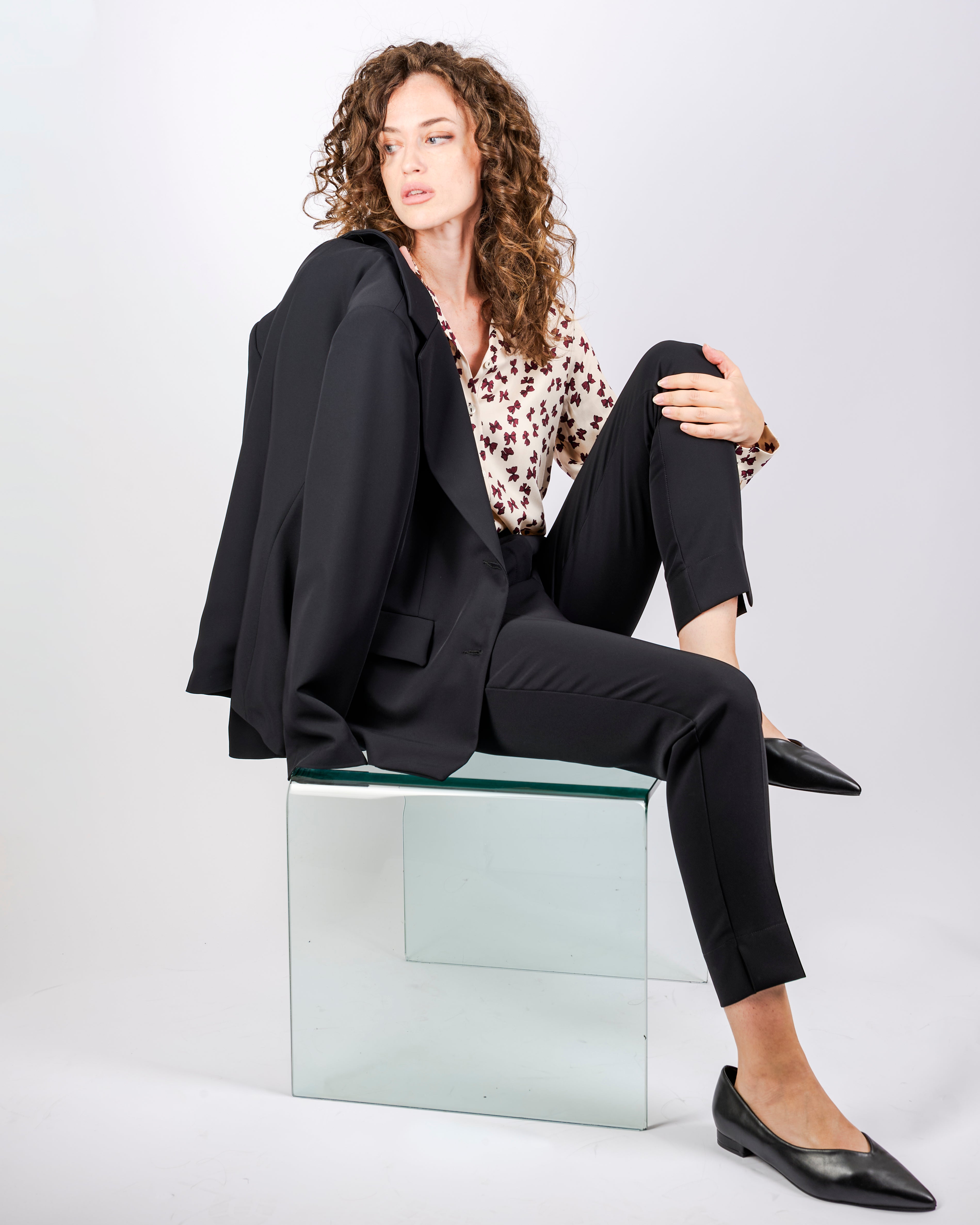 Pantalone tasca a filo in cadì H121/24