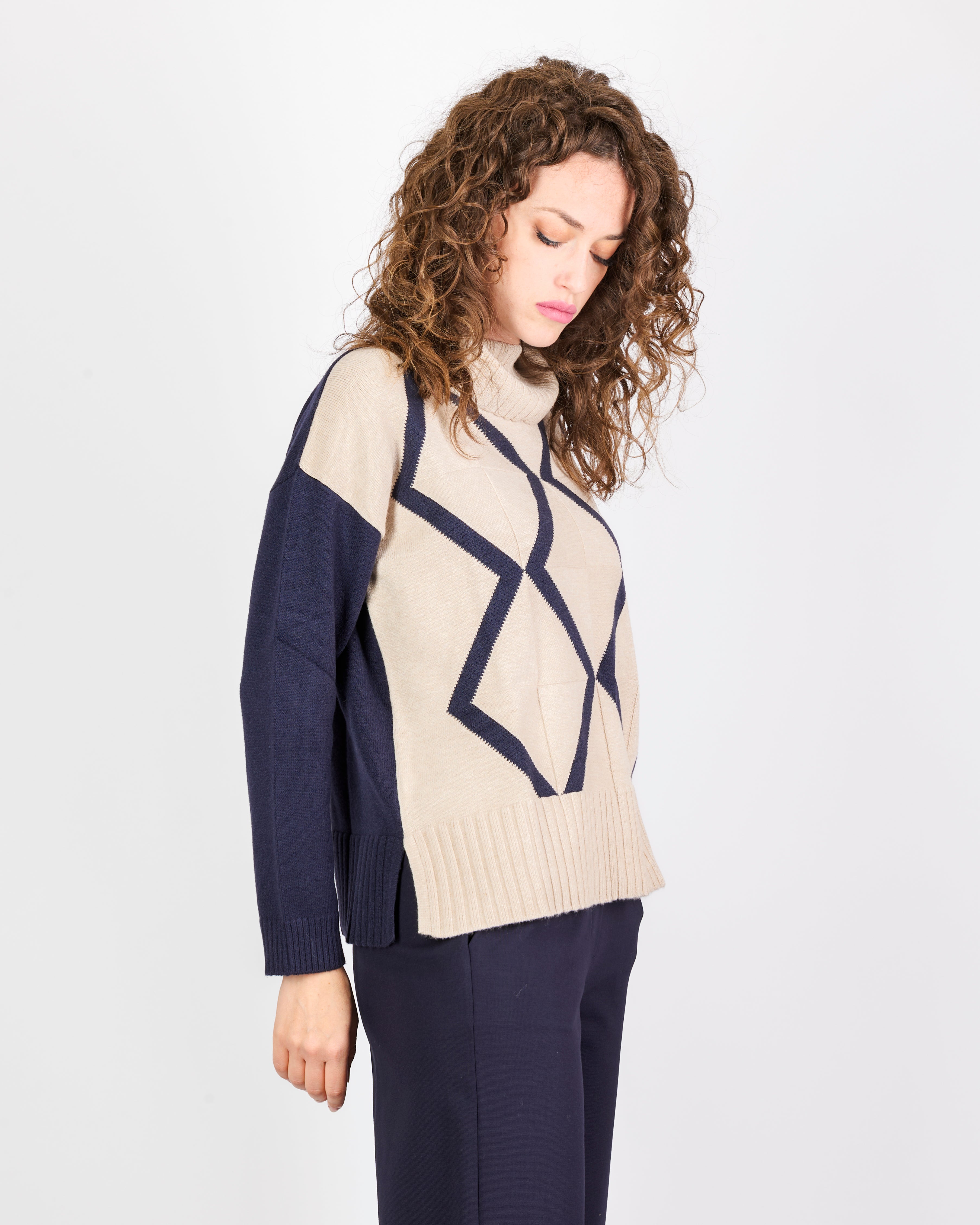 Maglia ciambella inarsiodavanti spacchi 21378