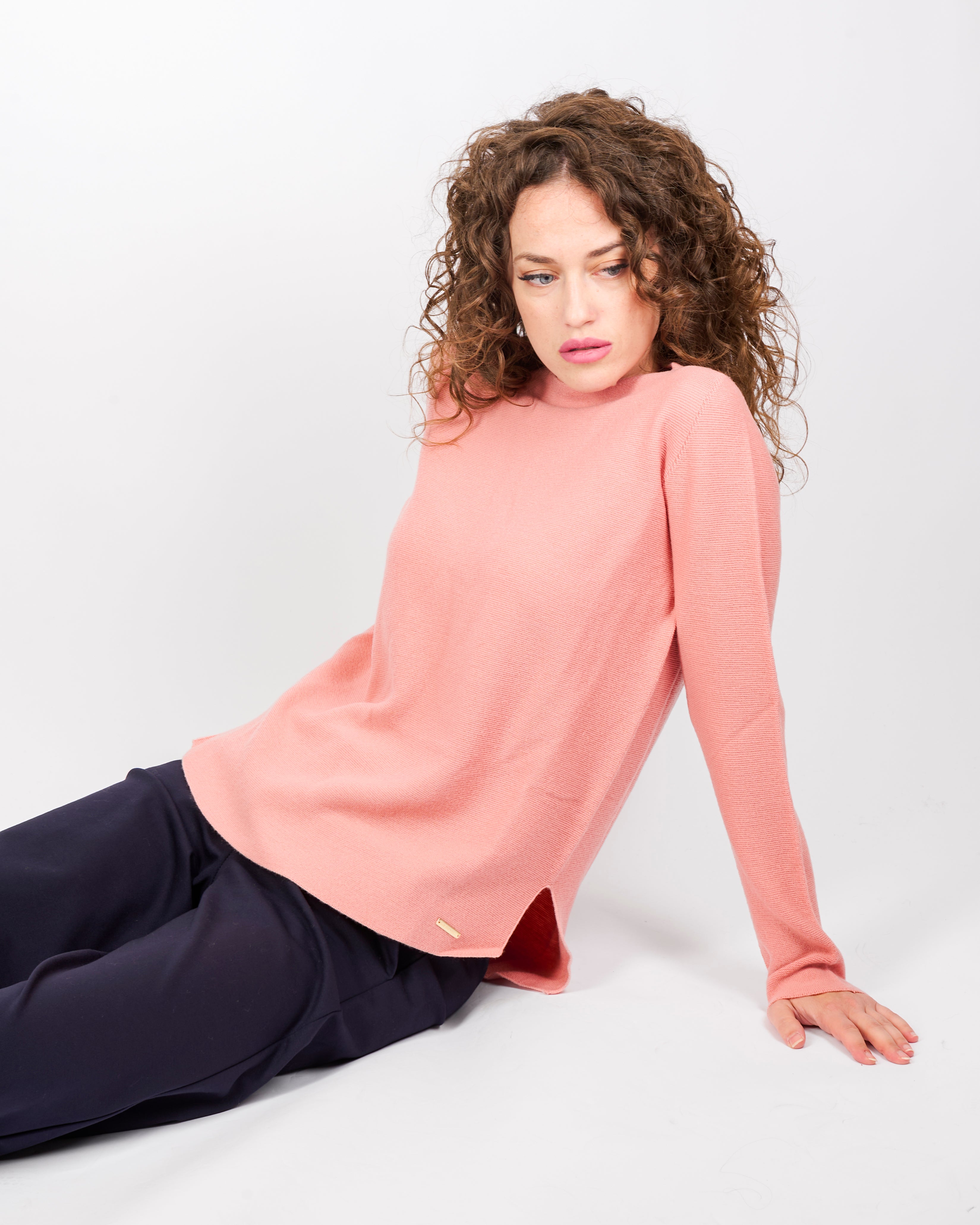 Maglia girocollo pura lana links spacchi 25Z 1081