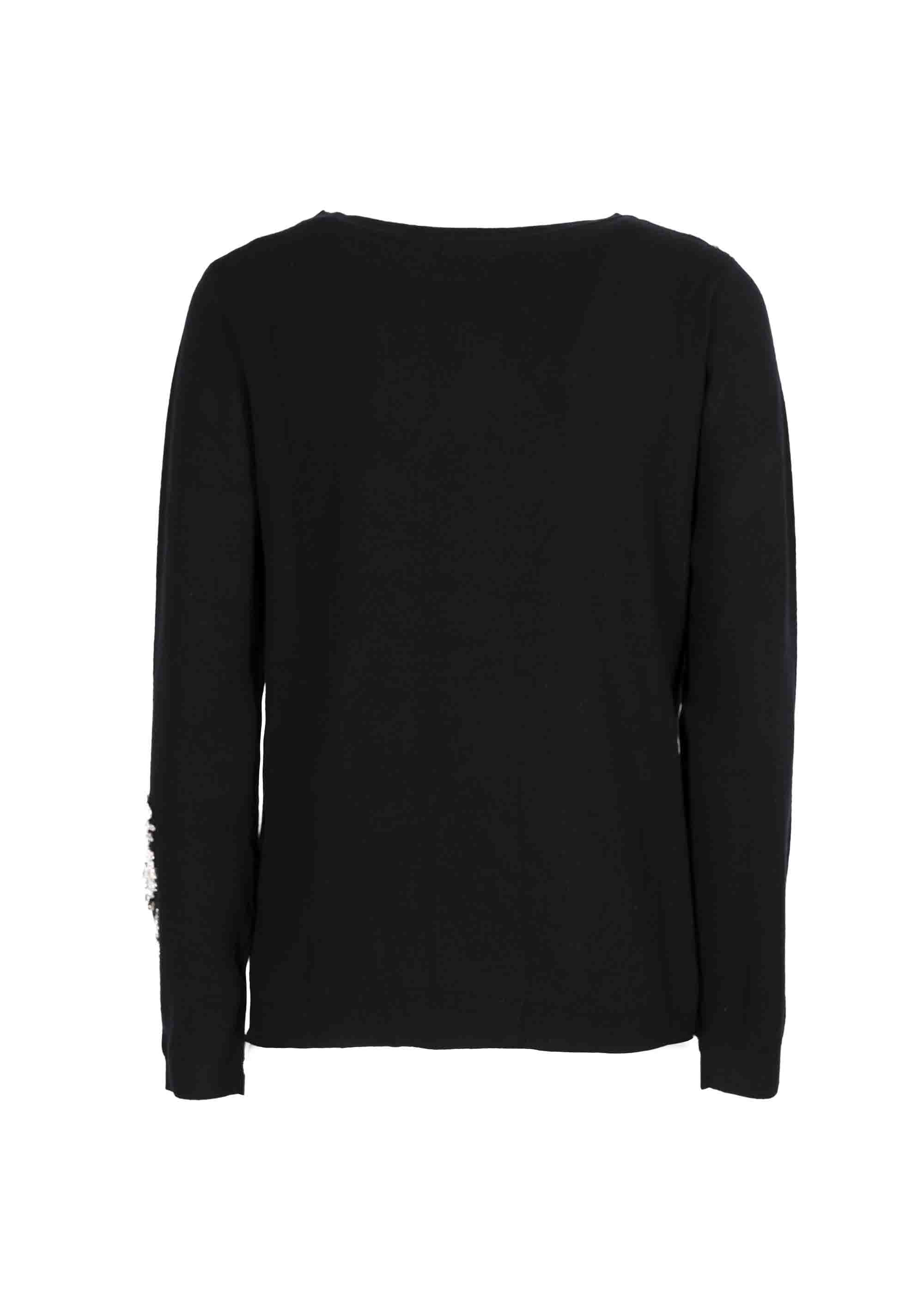Maglia girocollo con pietre 34021