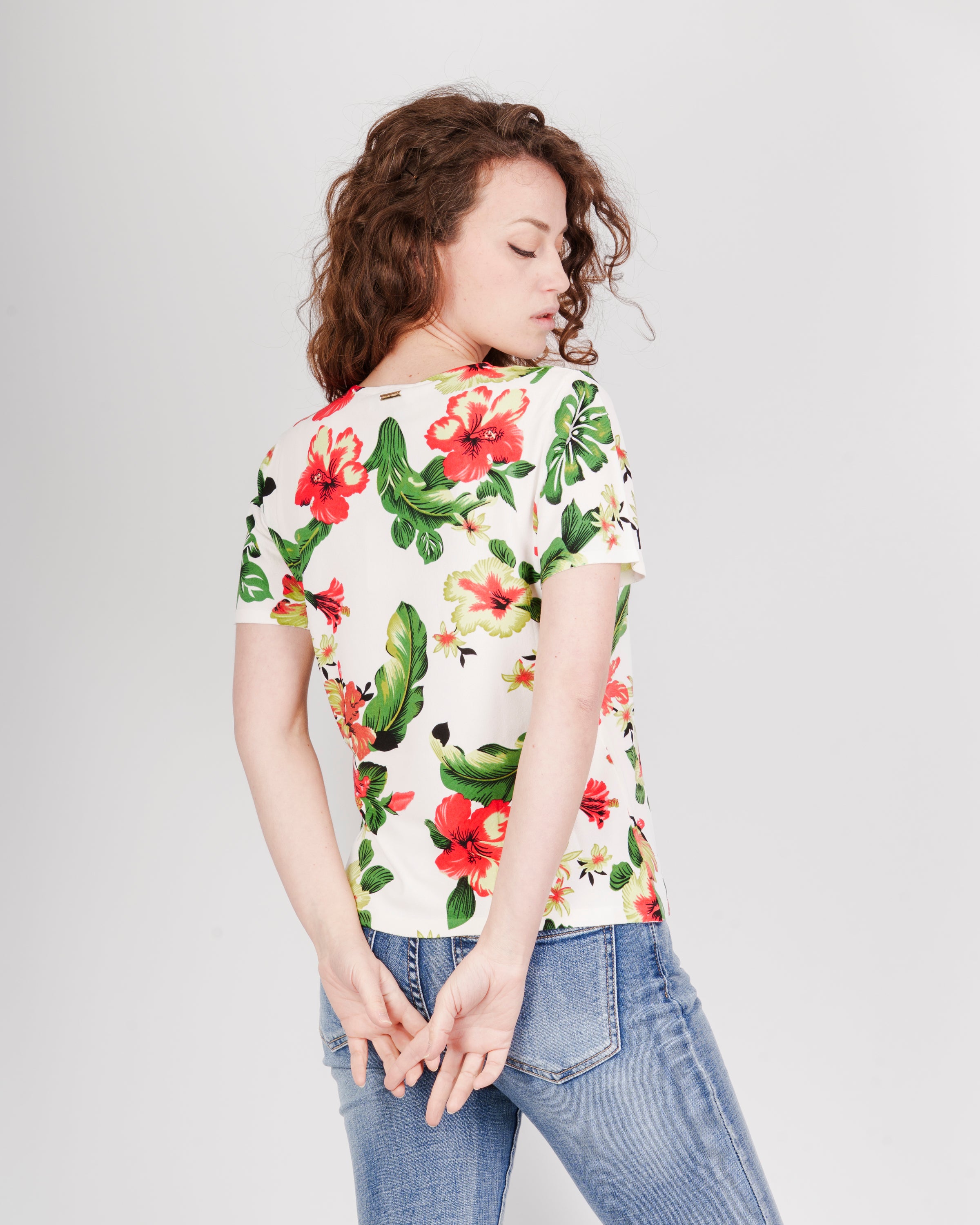 Maglia in viscosa fantasia fiori L823