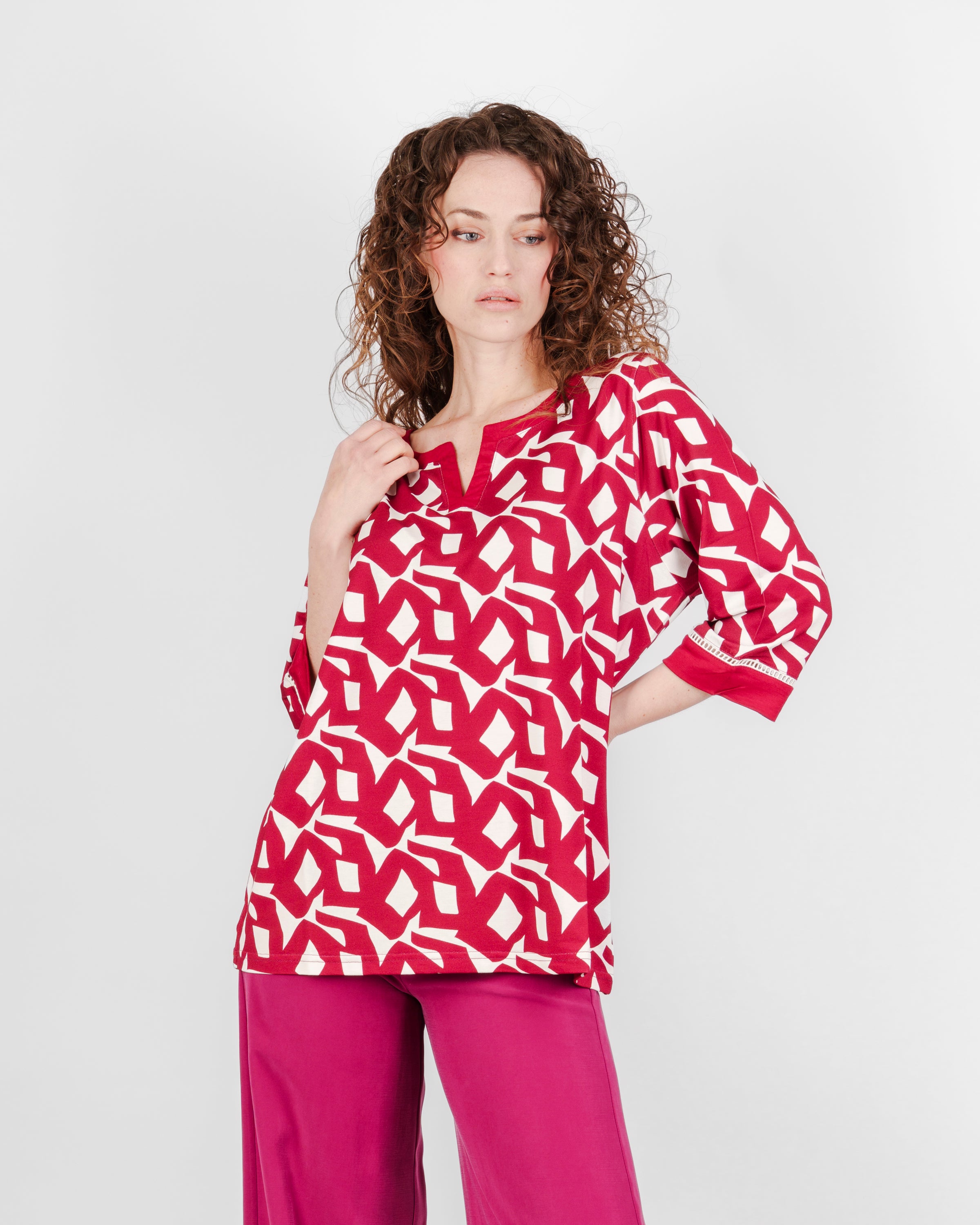 Maglia maniche 3/4 fantasia geometrica S-528