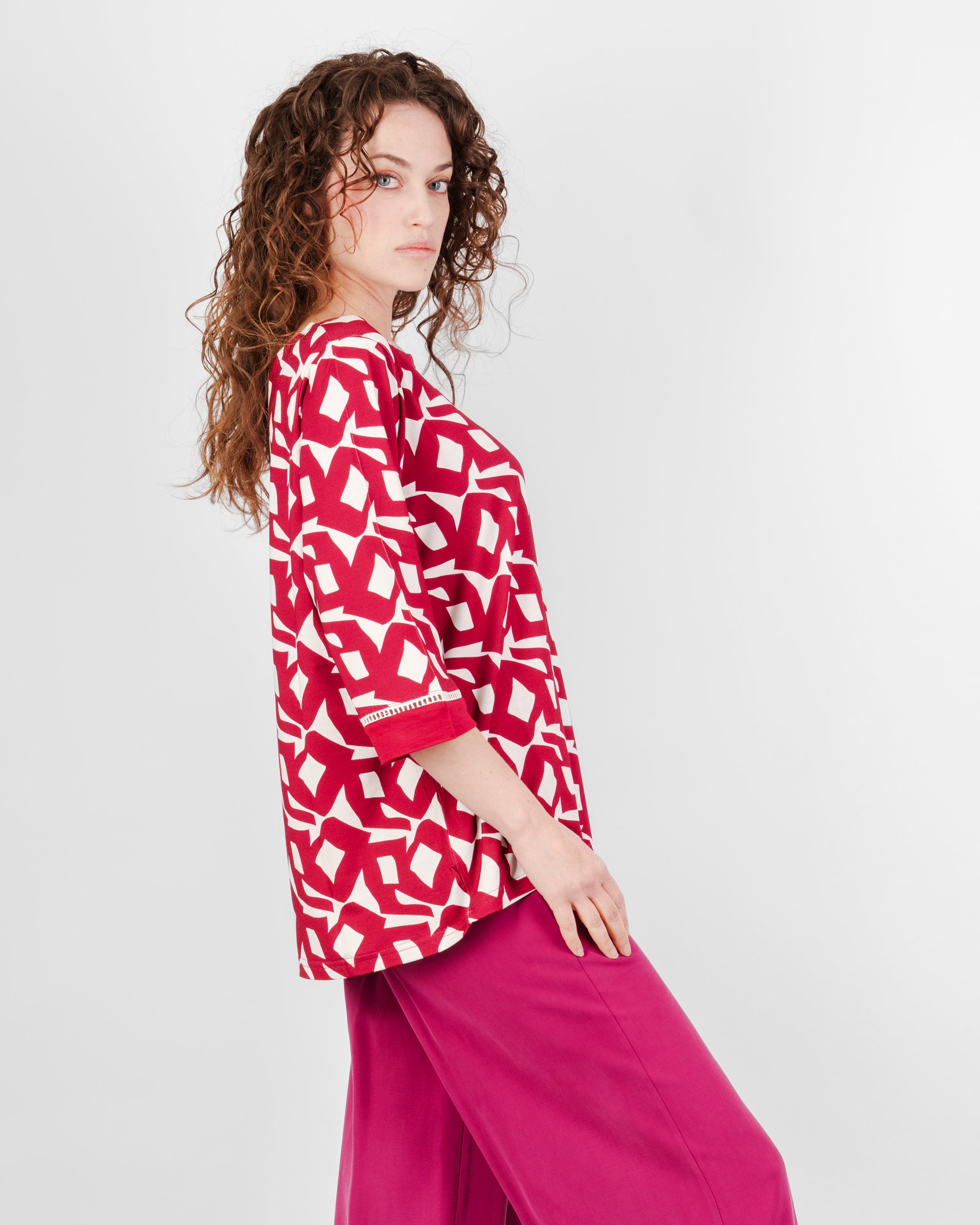 Maglia maniche 3/4 fantasia geometrica S-528