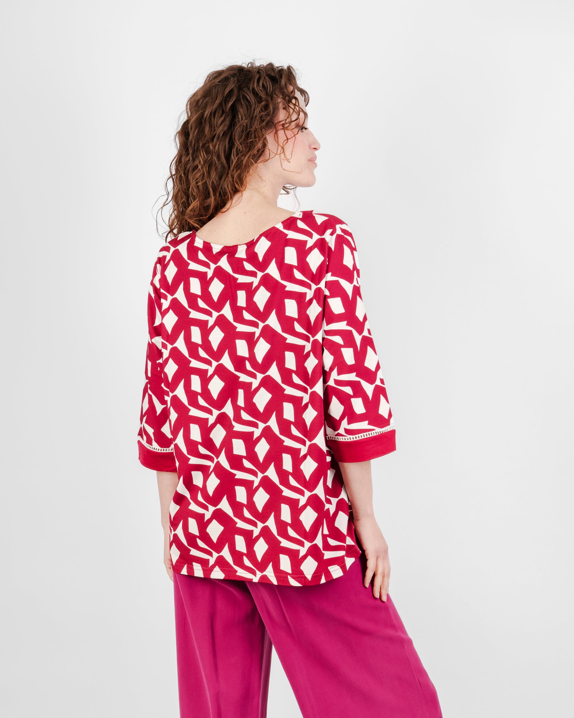 Maglia maniche 3/4 fantasia geometrica S-528
