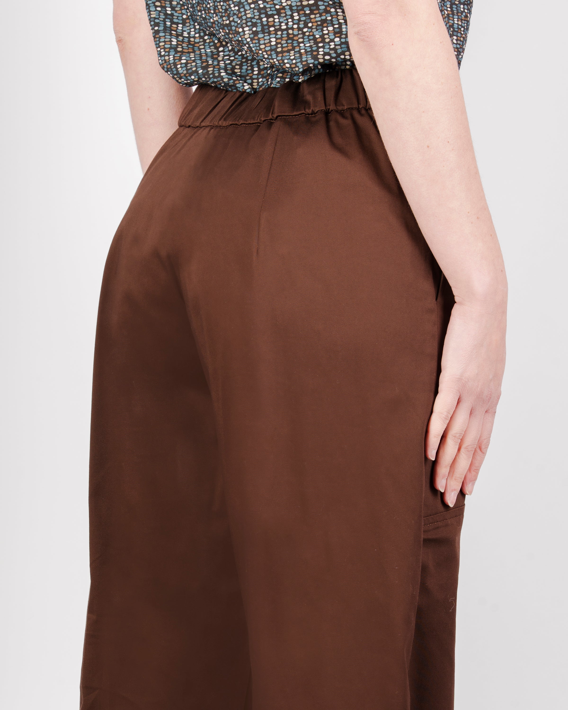 Pantalone in cotone elastico dietro DS 5704