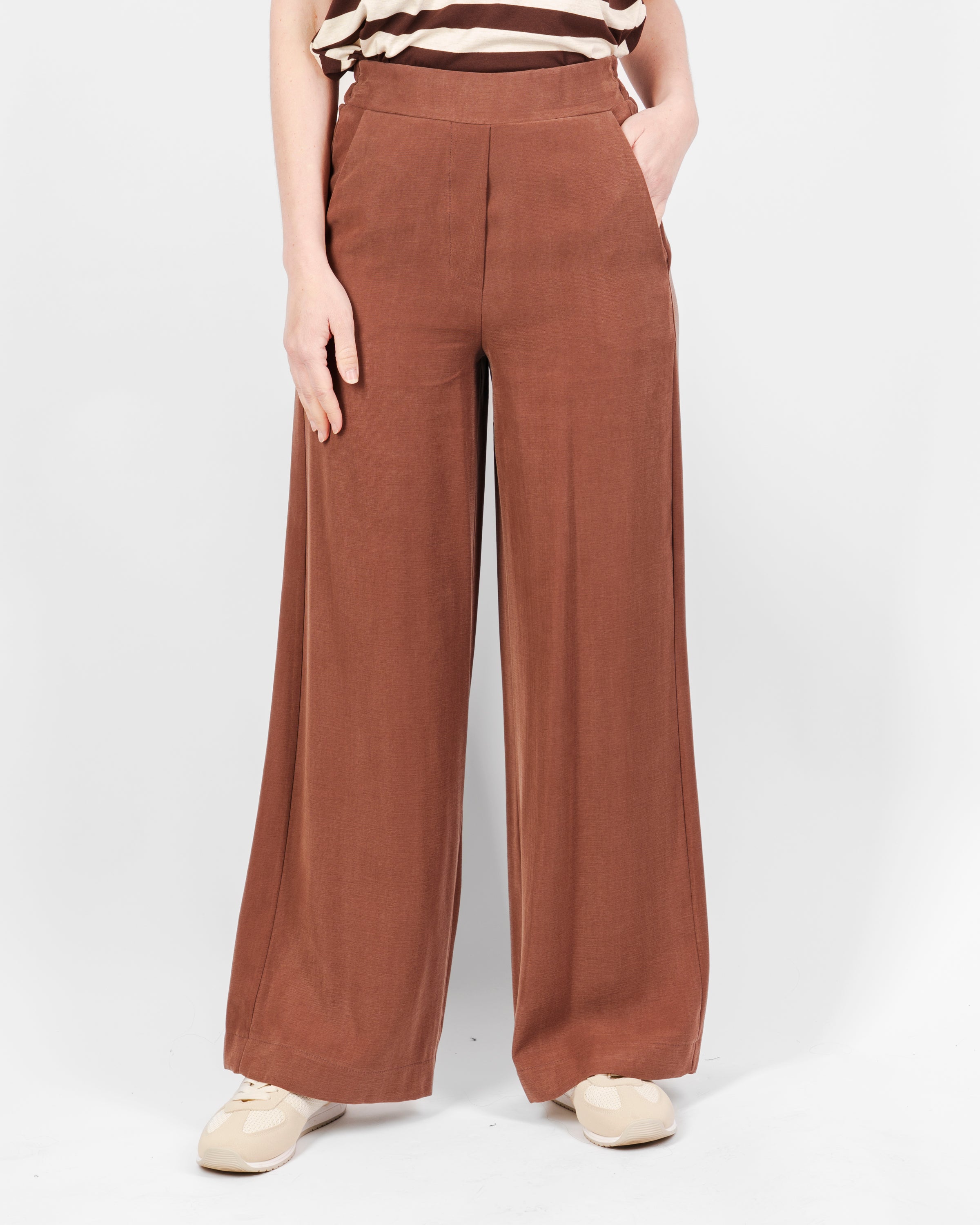 Pantalone in viscosa largo e tasca filo 1052/36