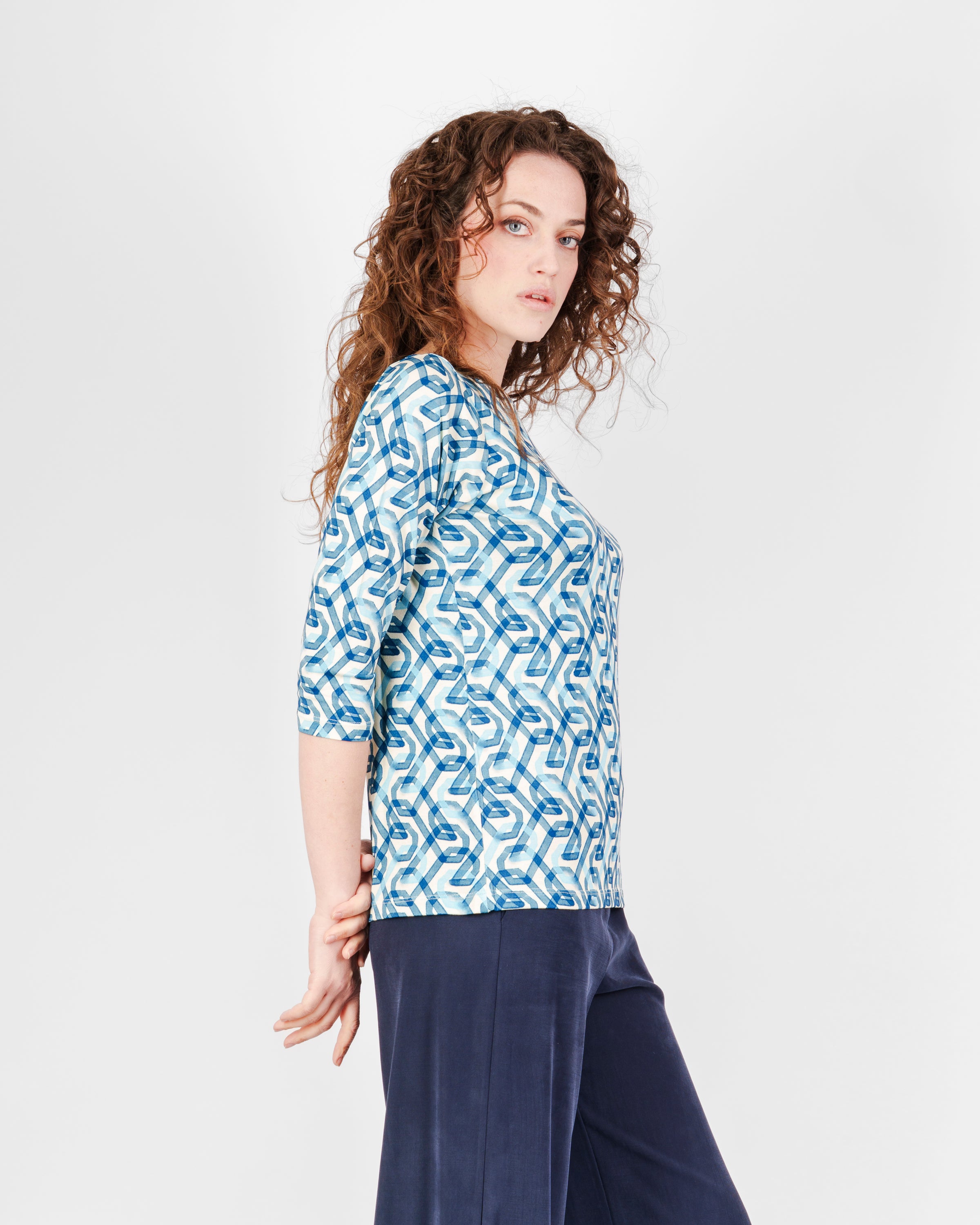 Maglia 3/4 in viscosa scollo barchetta 73048