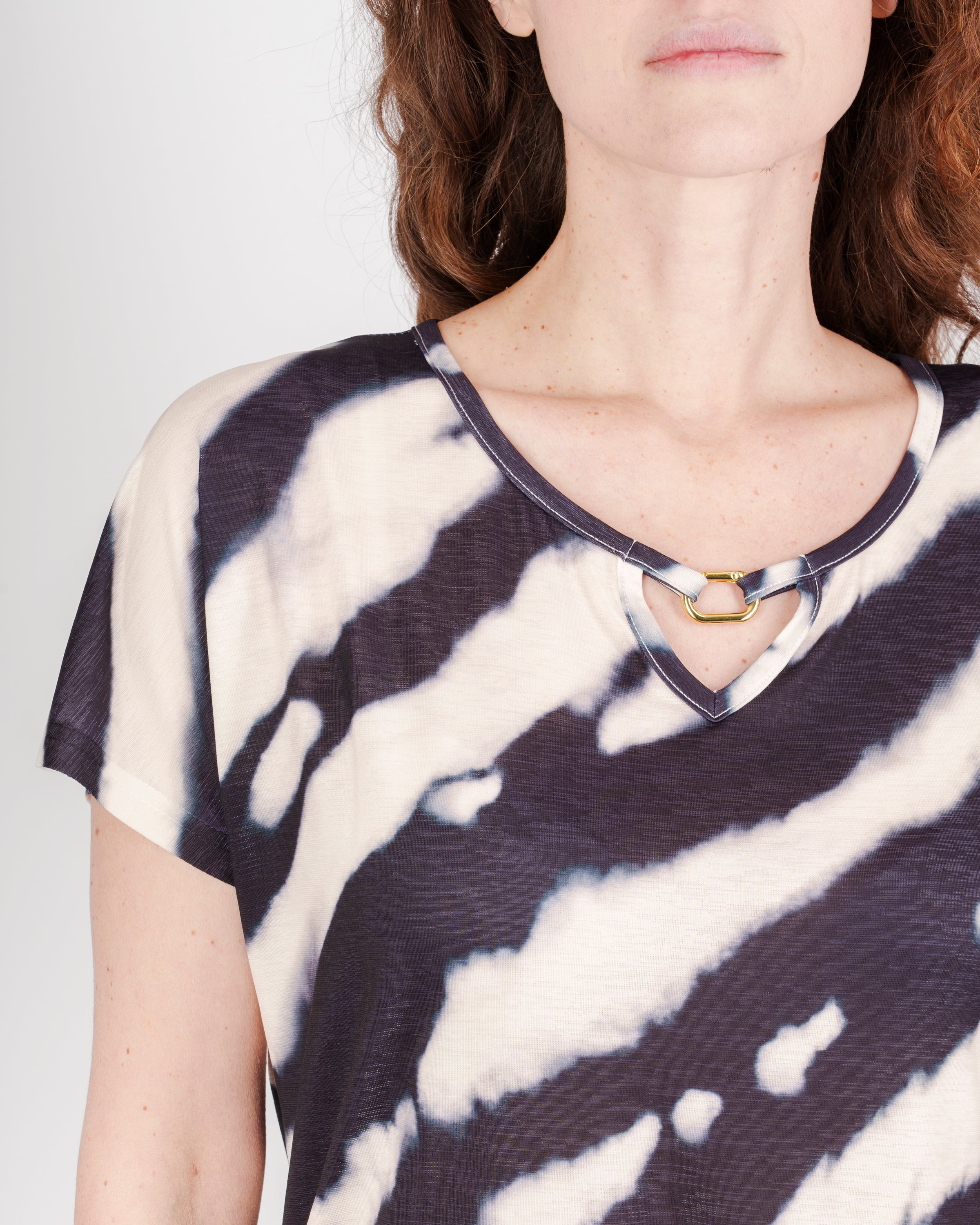 Maglia scollo barchetta stampa Tie Die 8145