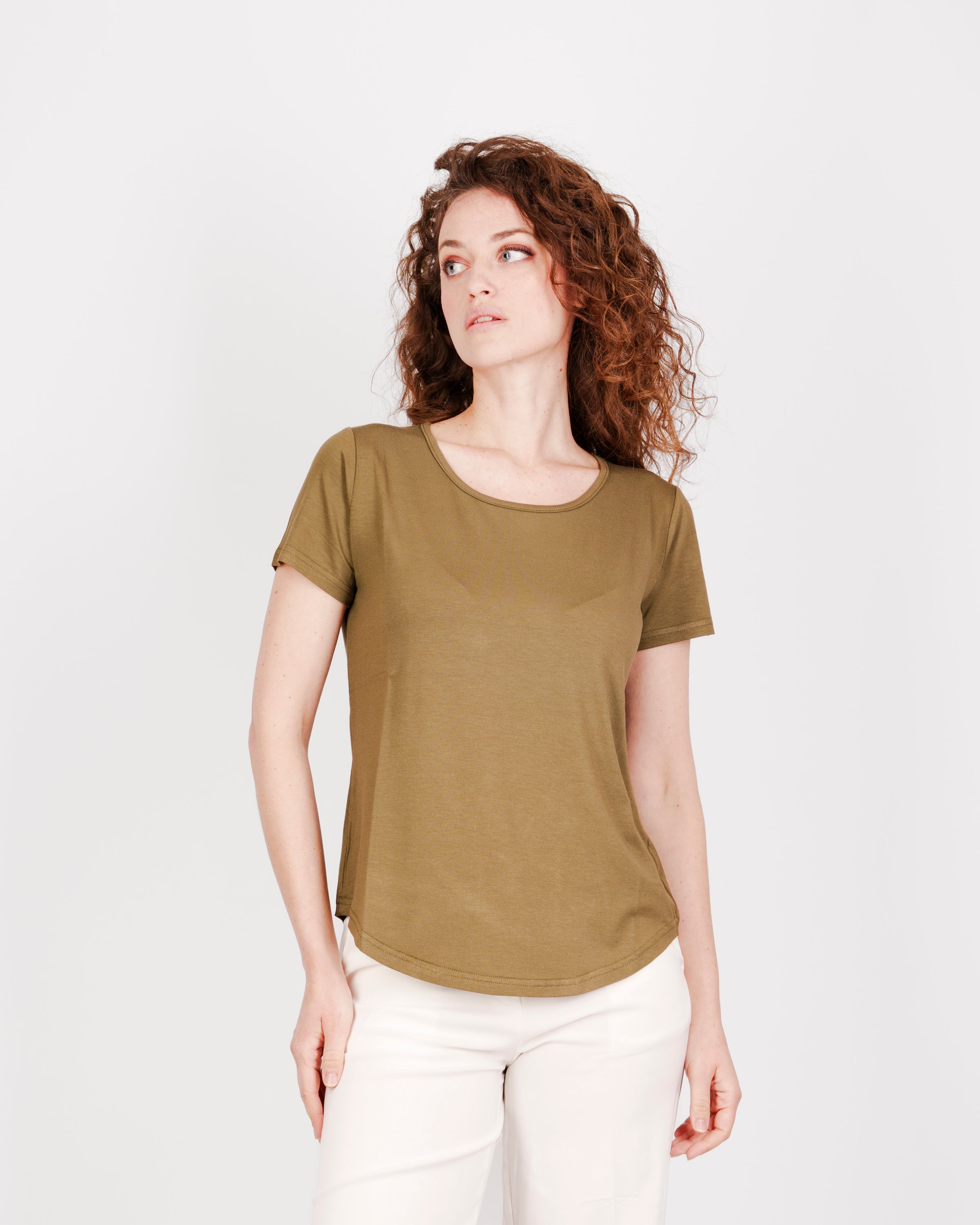 Maglia basica corta stondata C302