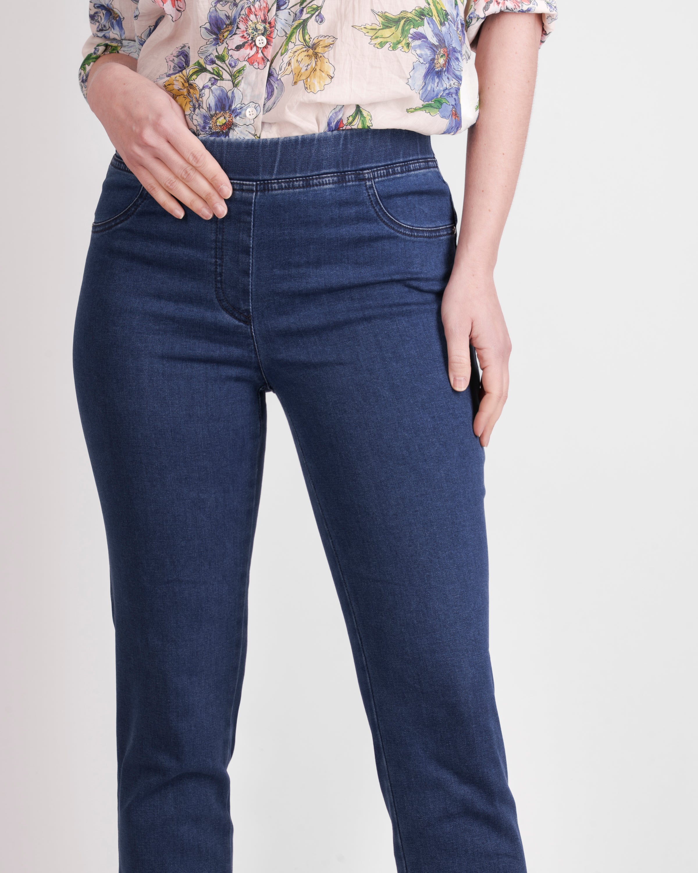 Jeans elastico in vita 13806