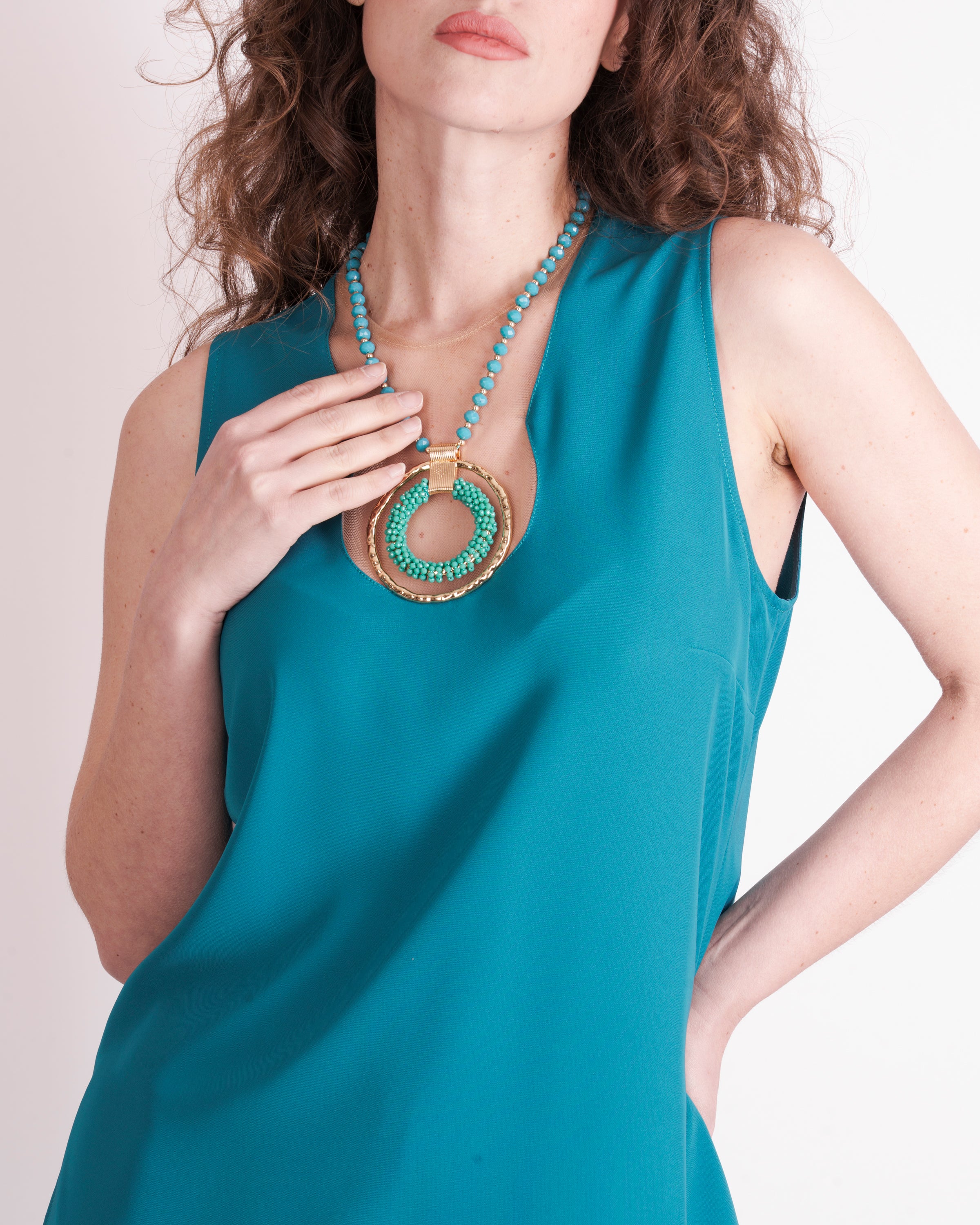 Casacca cadì con collana COSTANTINO