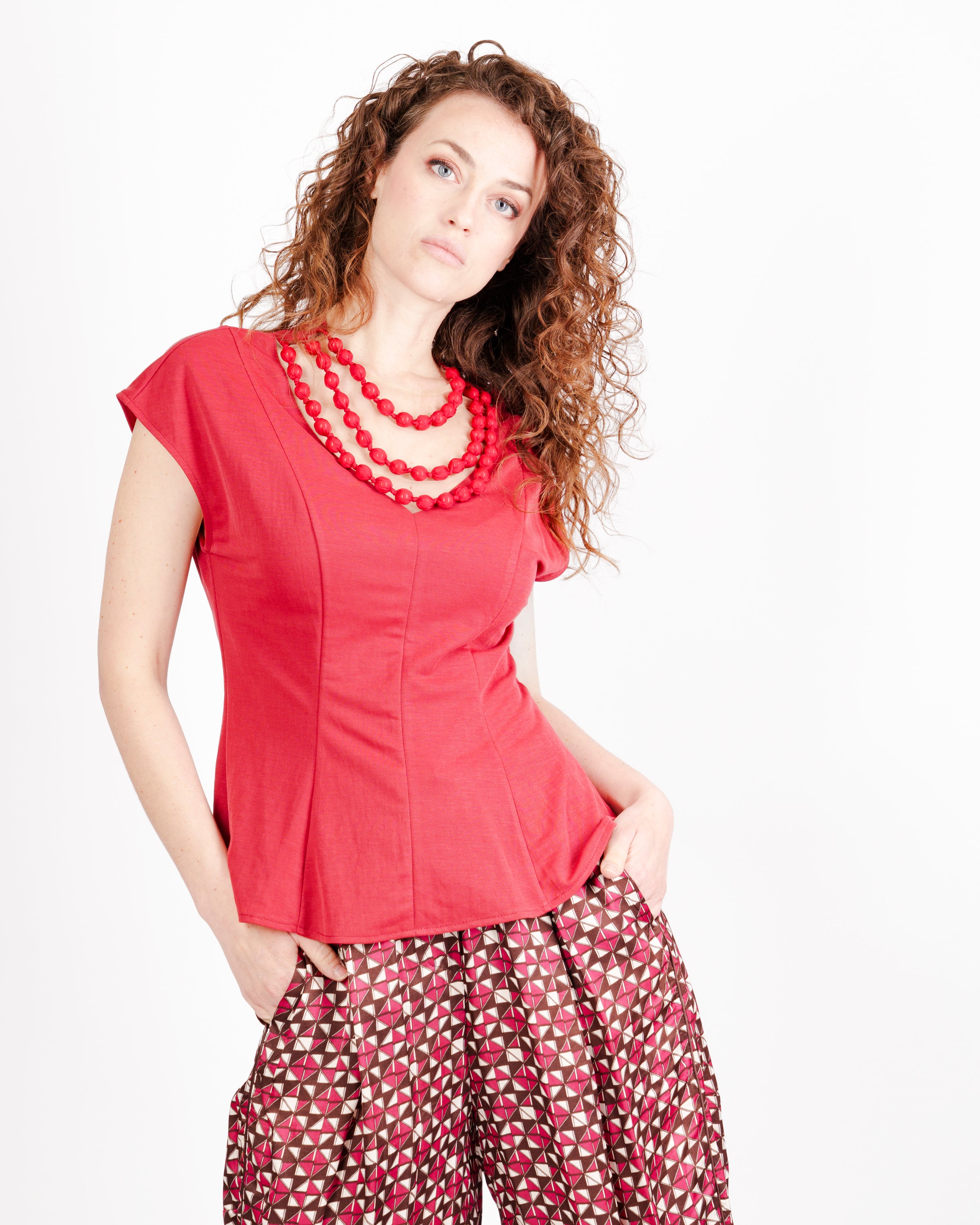 Maglia Edas con perle in tessuto JUNTO