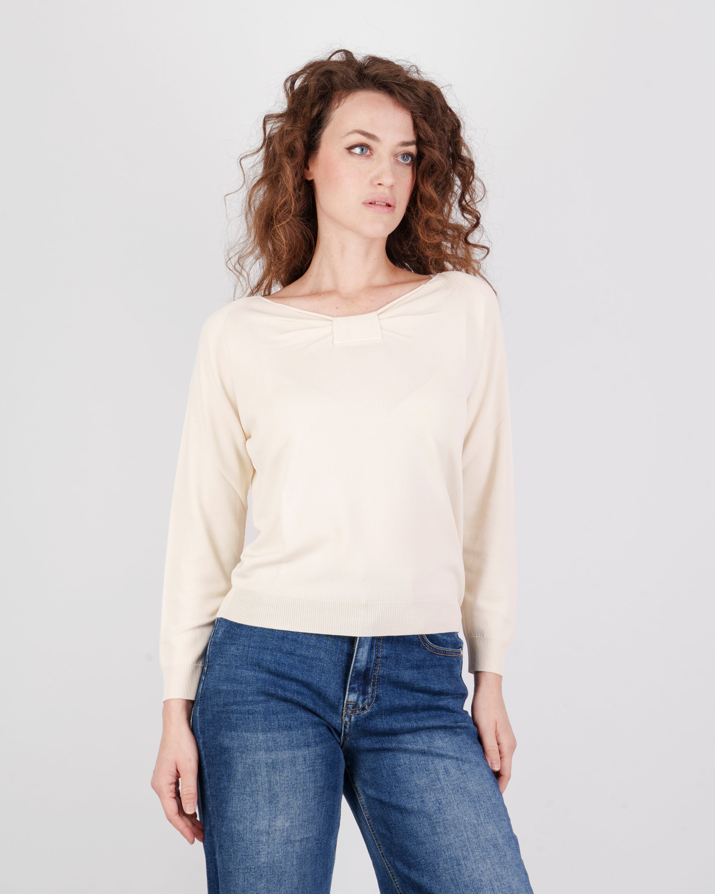 Maglia in viscosa motivo piega 16006