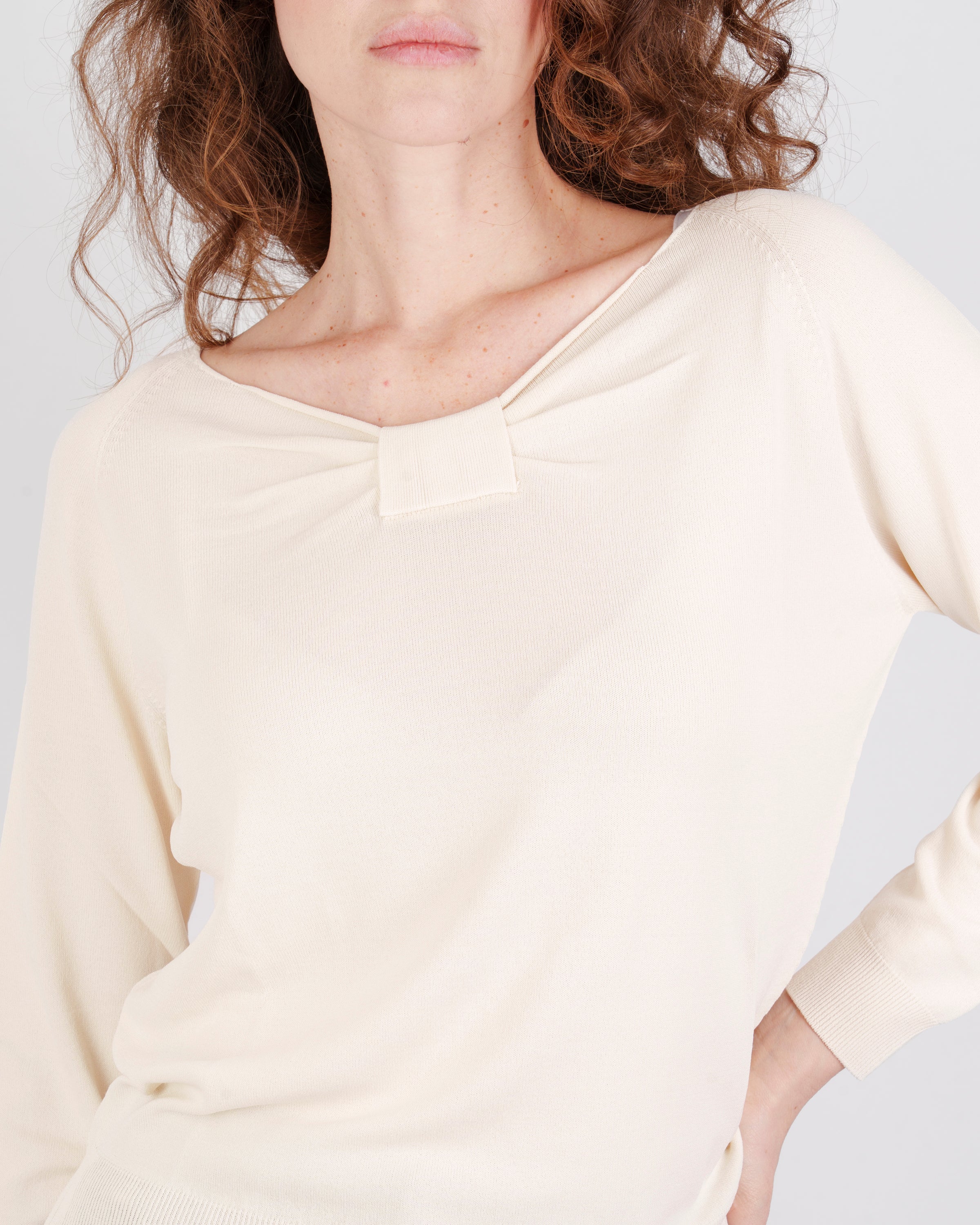 Maglia in viscosa motivo piega 16006