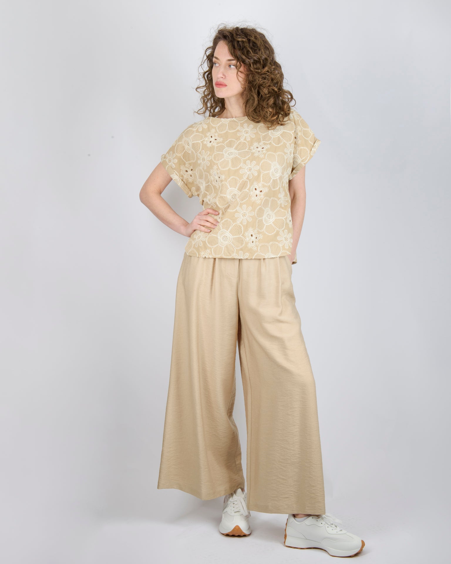 Camicia in cotone ricamo DS5067