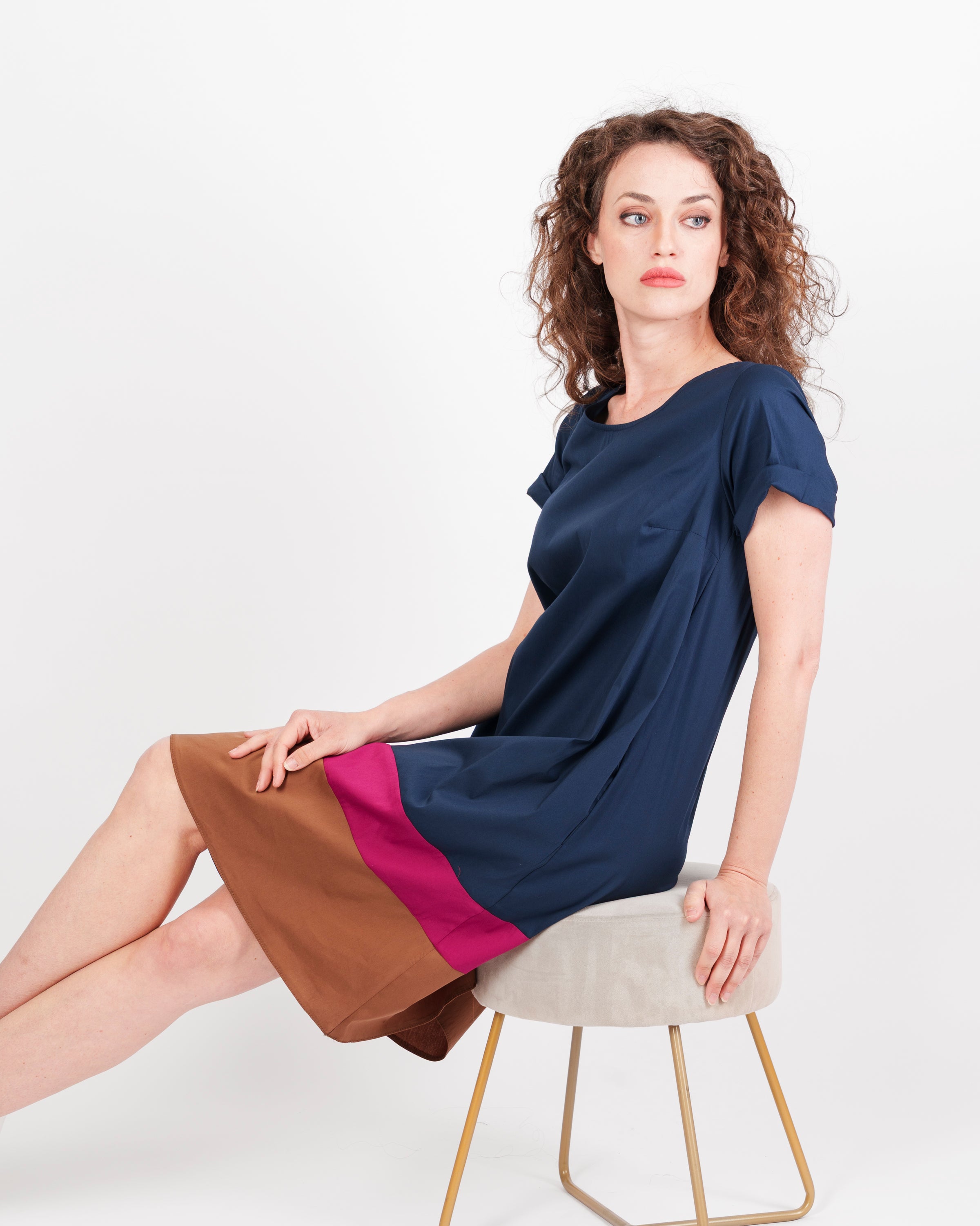 Abito in cotone manica corta con balze DS 1167