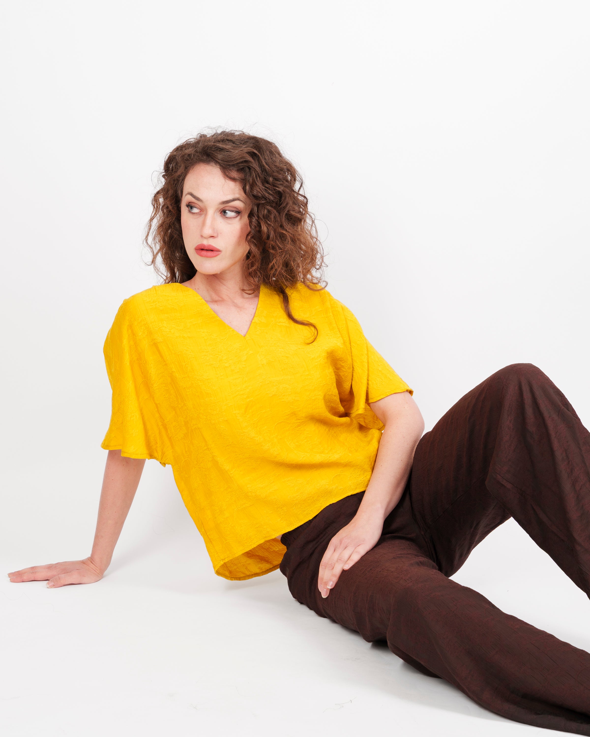 Blusa in viscosa goffrata 6025/53
