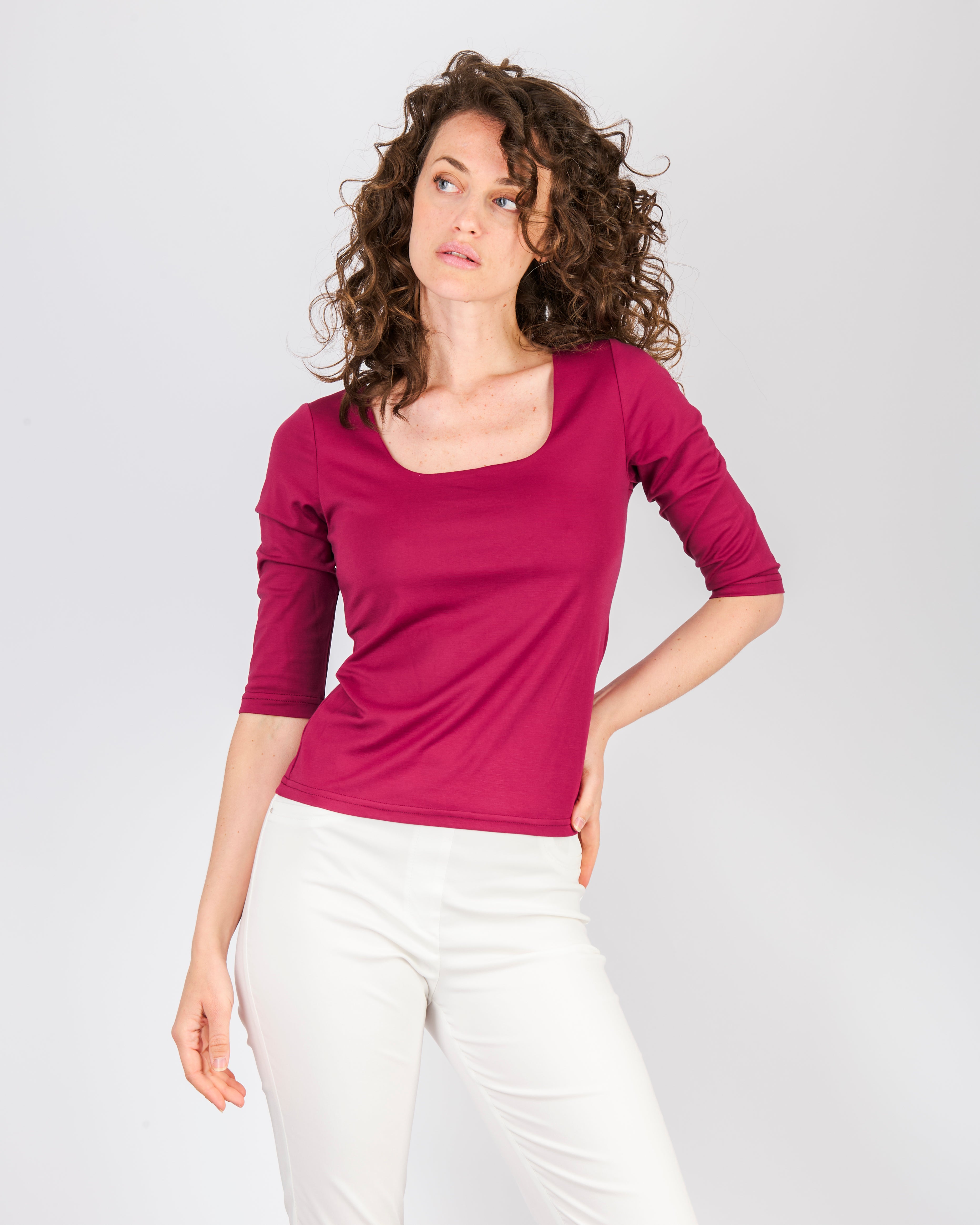 Maglia scollo quadro G413/3