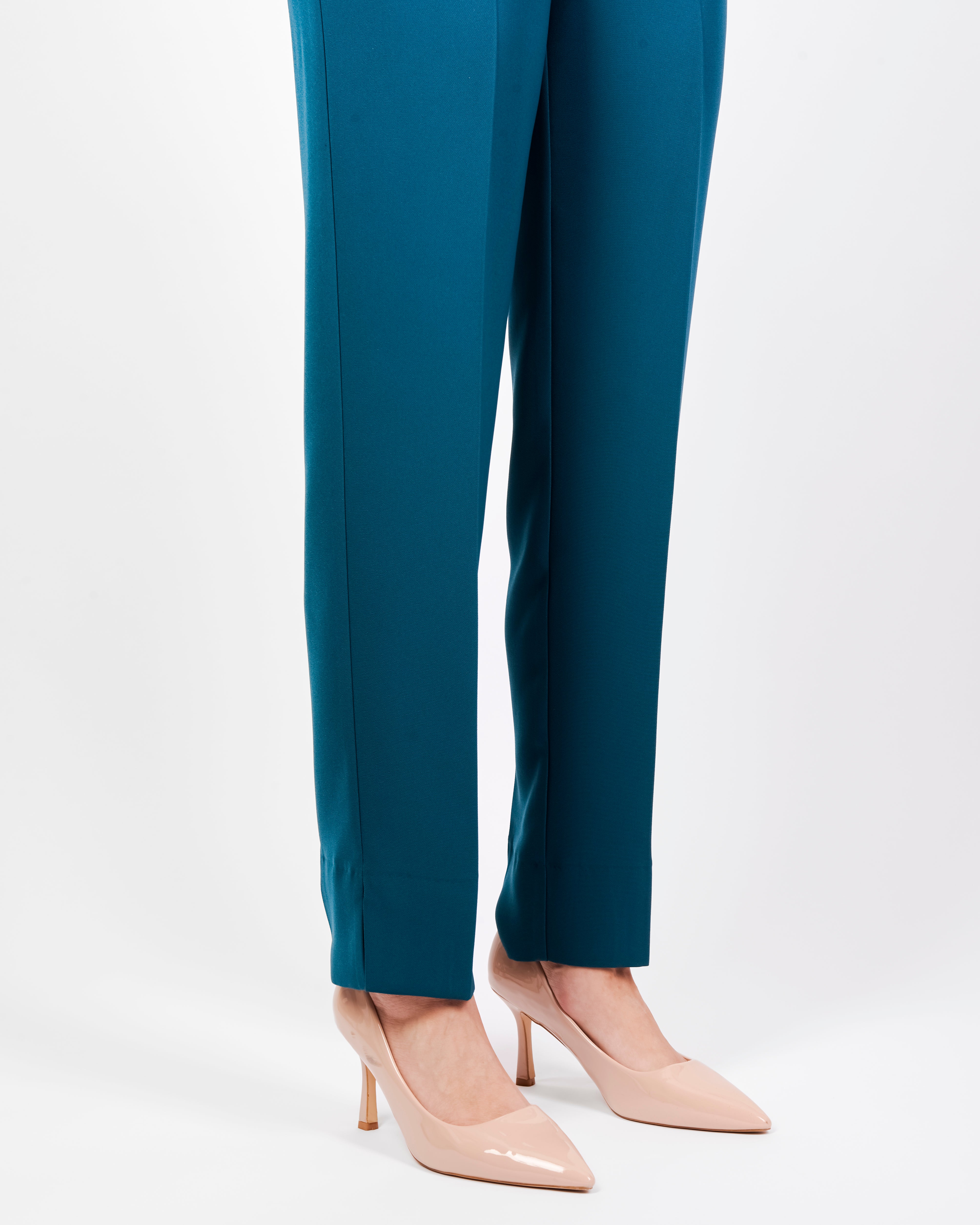 Pantalone stretto in crepe CICLONE