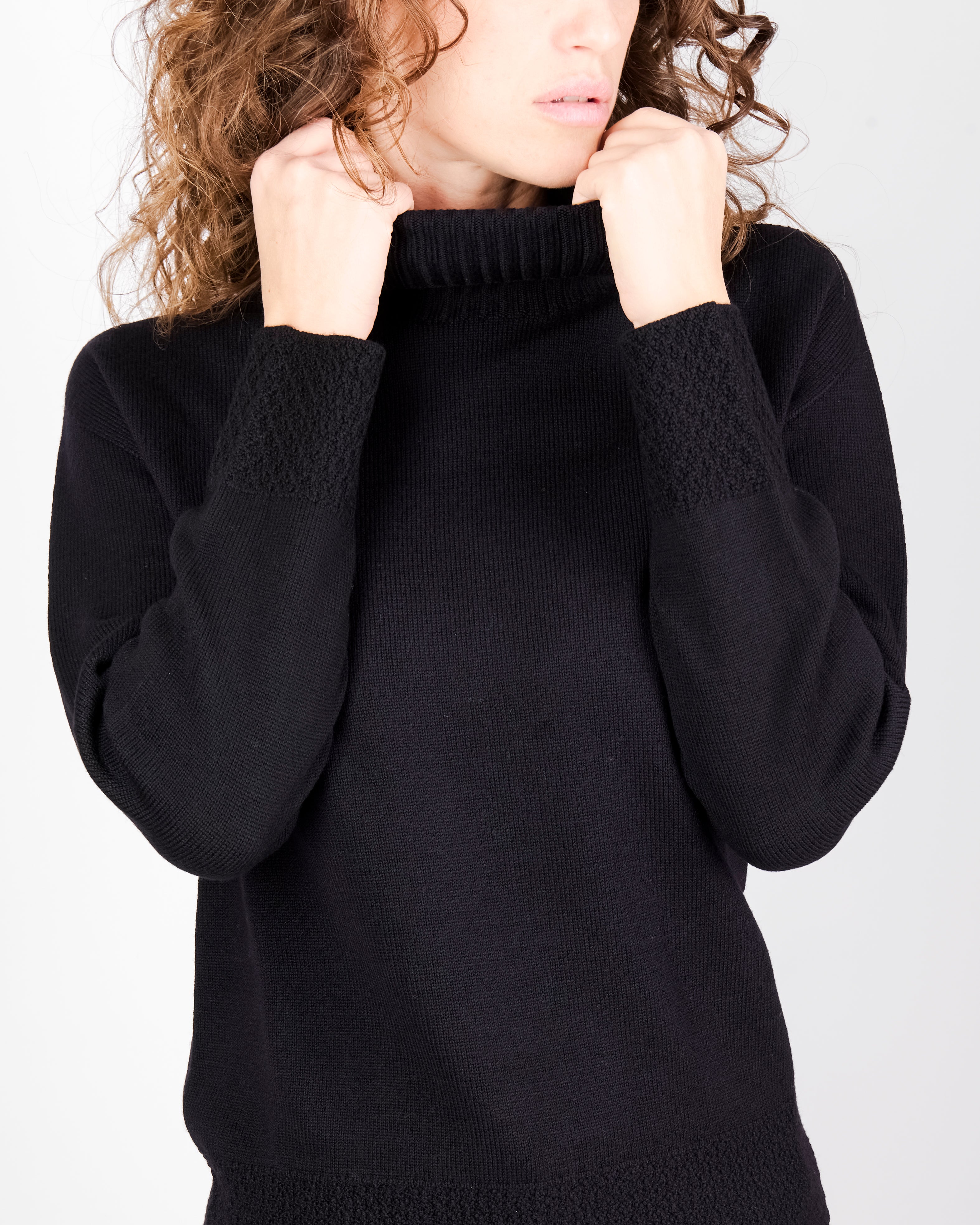 MAglia dolcevita motivo fondo links CA 266D