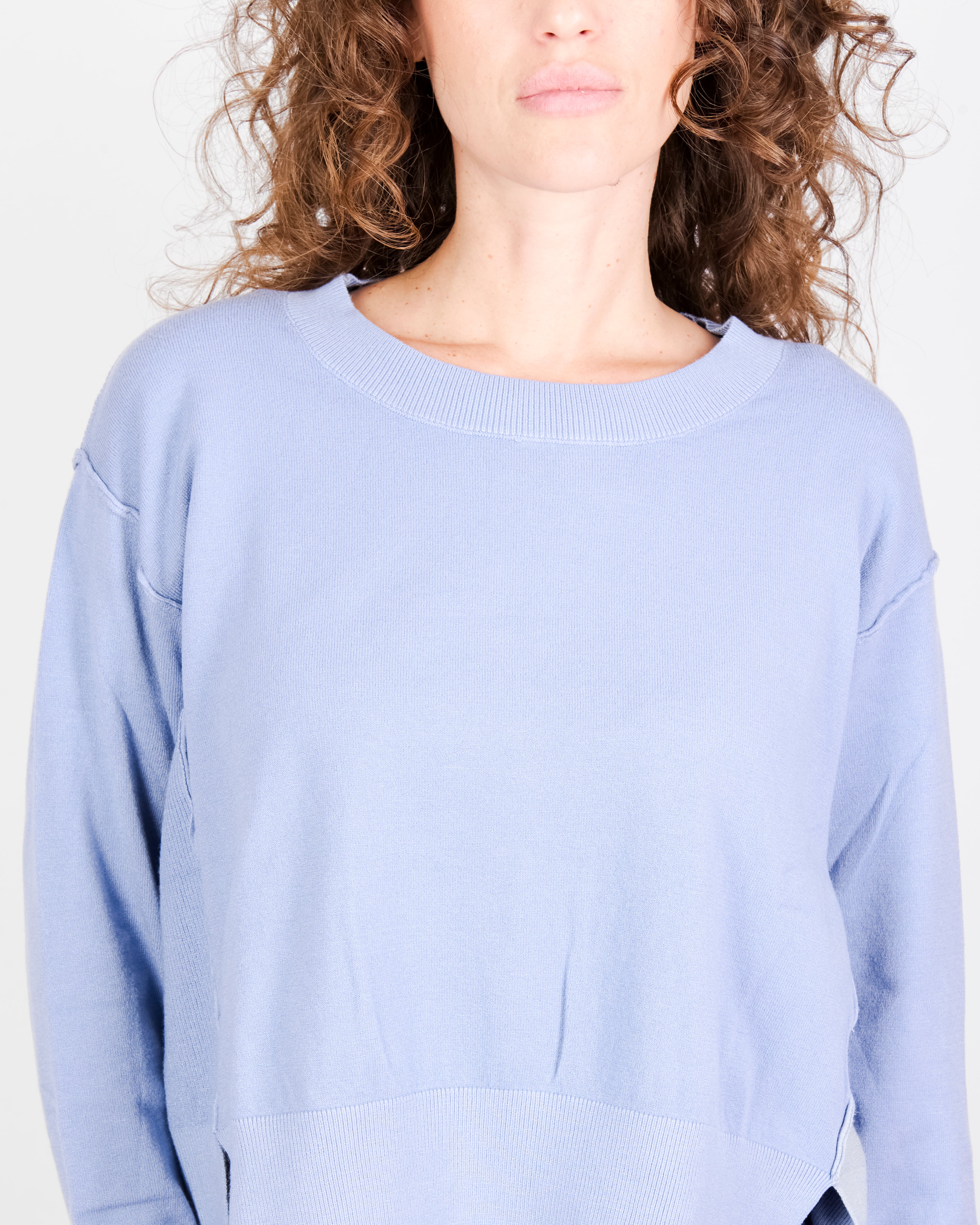 Maglia girocollo cuciture esterne MISSIONE