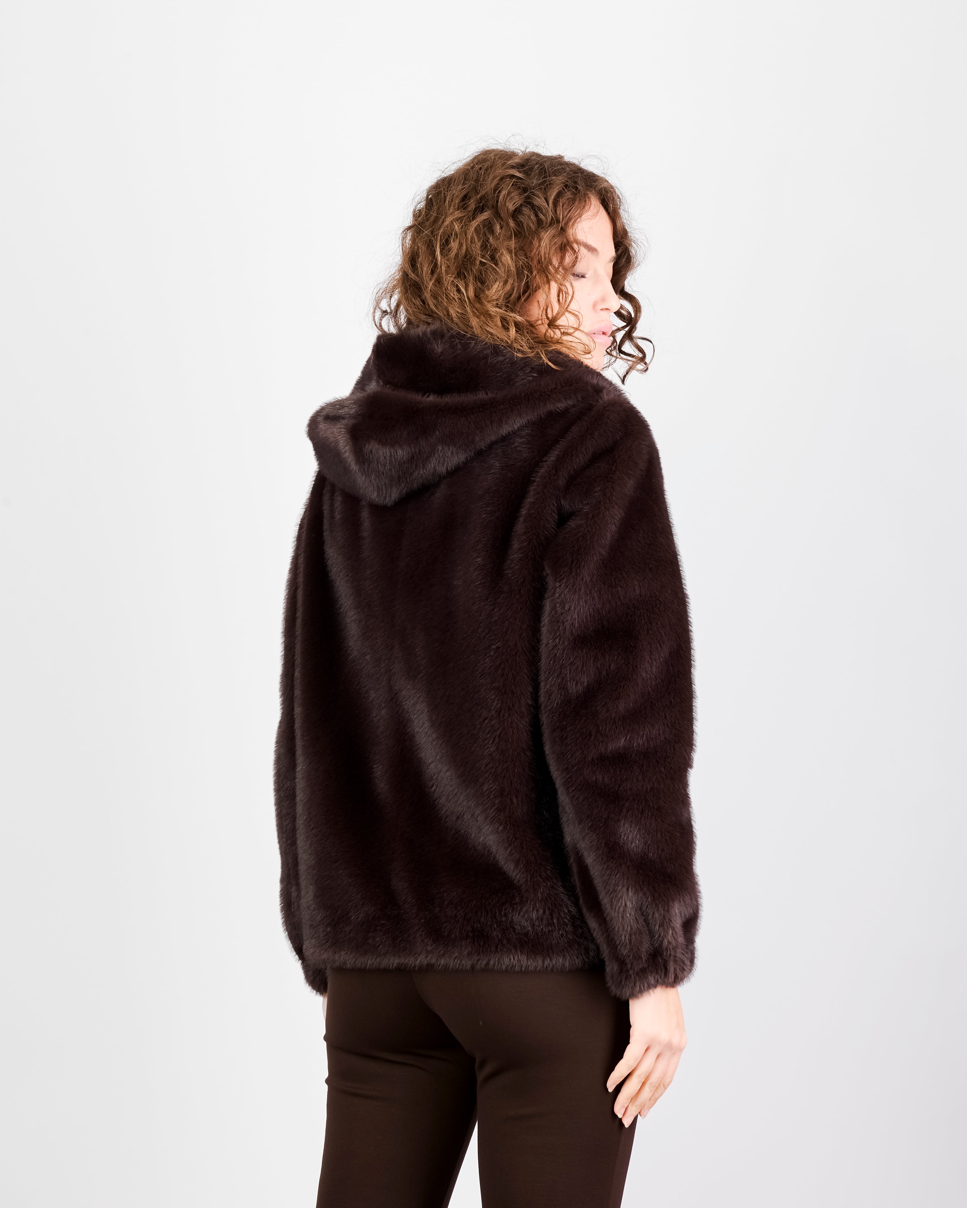 Pelliccia eco corta con zip VALENTINA