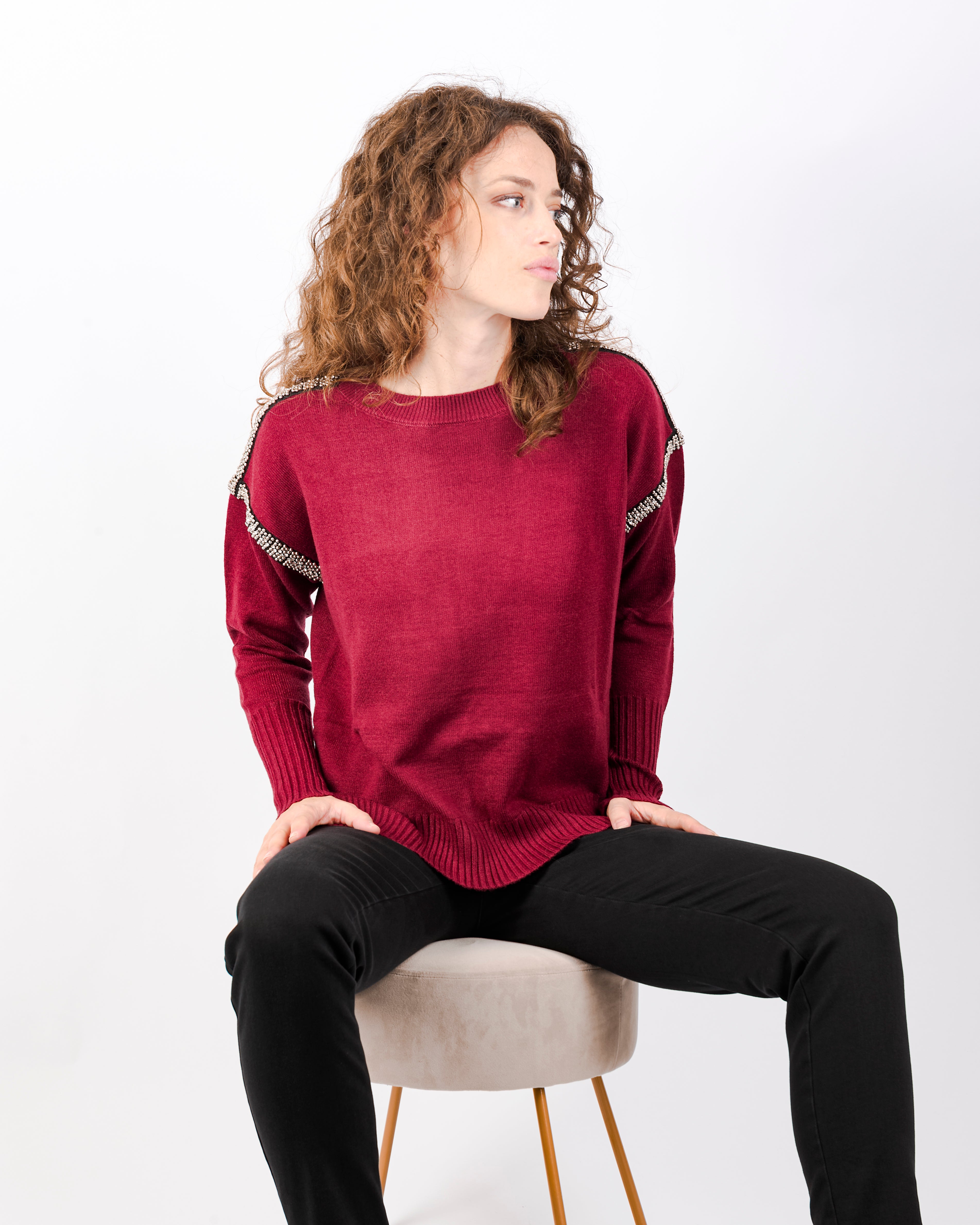 Maglia box strass e borchie spalle W3077