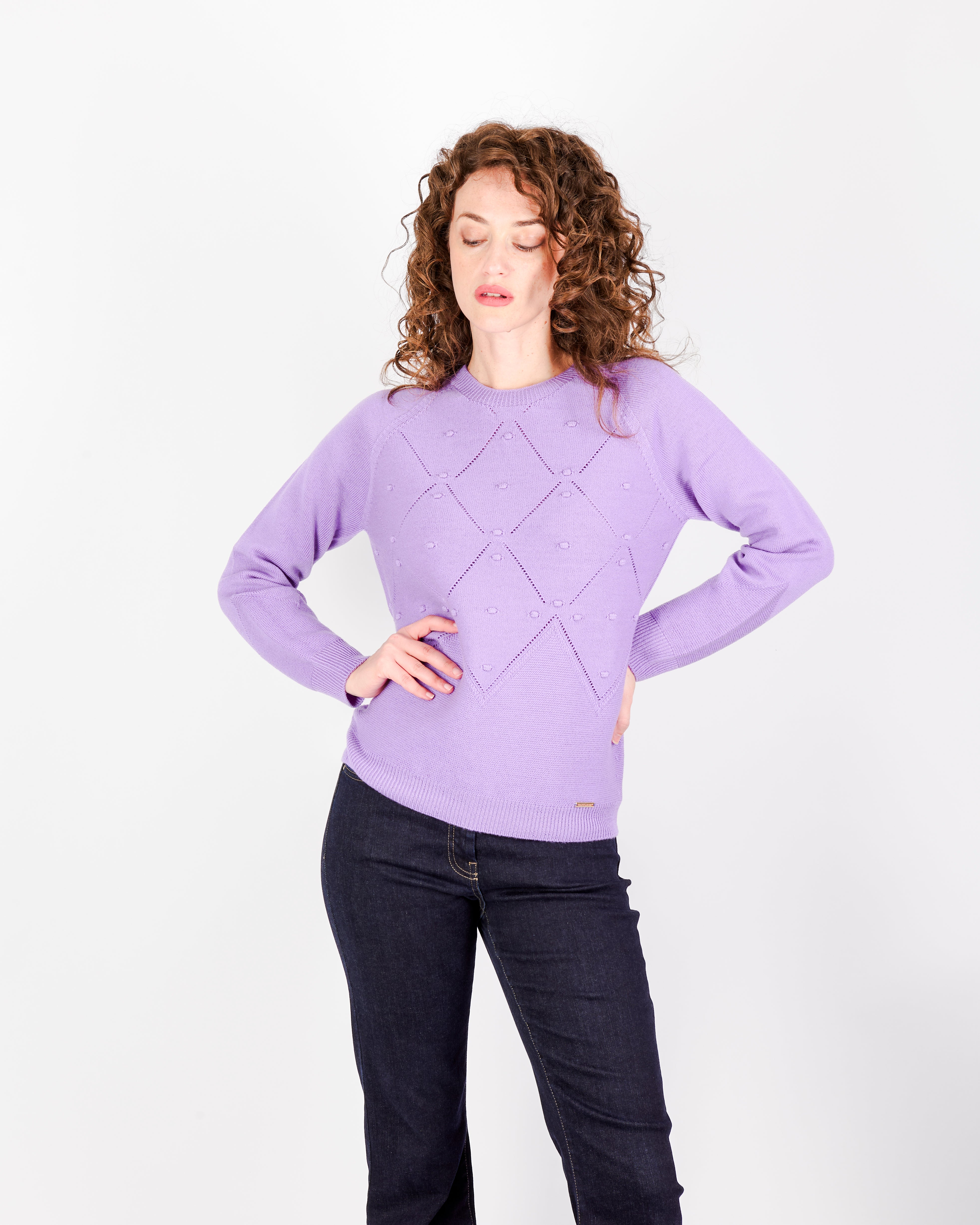 Girocollo motivi bugnetti pura lana Z9555