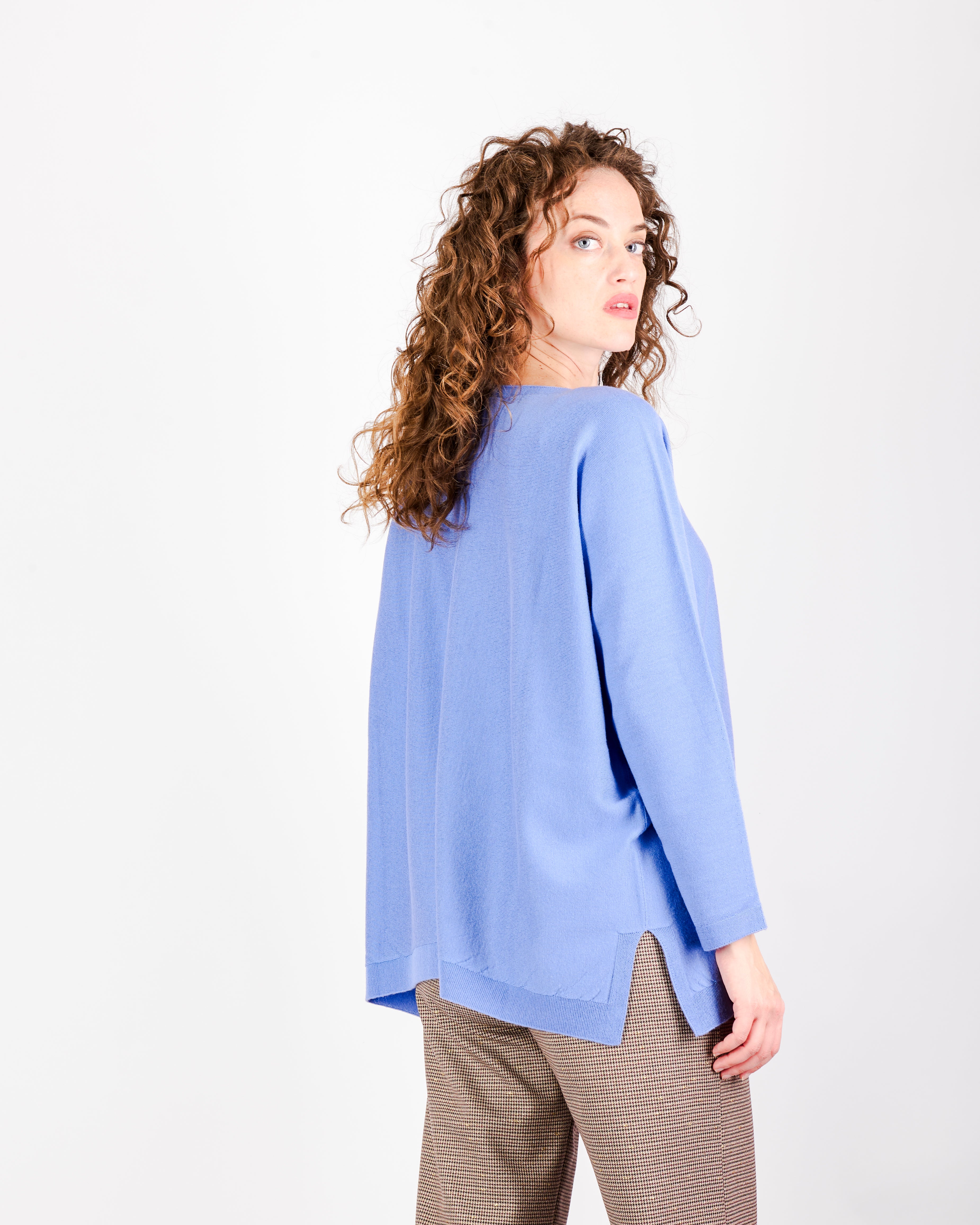 Maglia scatola over pura lana Z9509