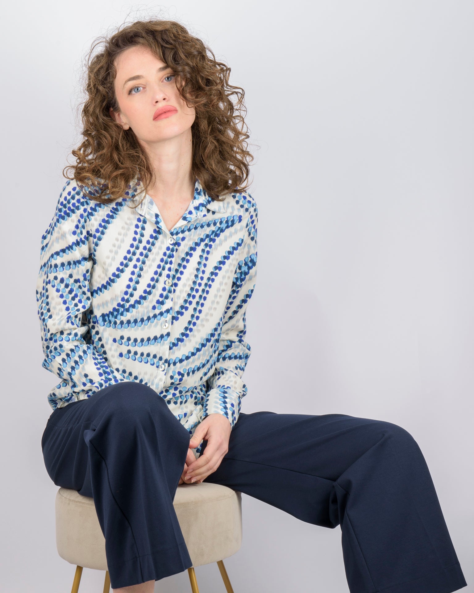 Camicia in viscosa fantasia micro 436570