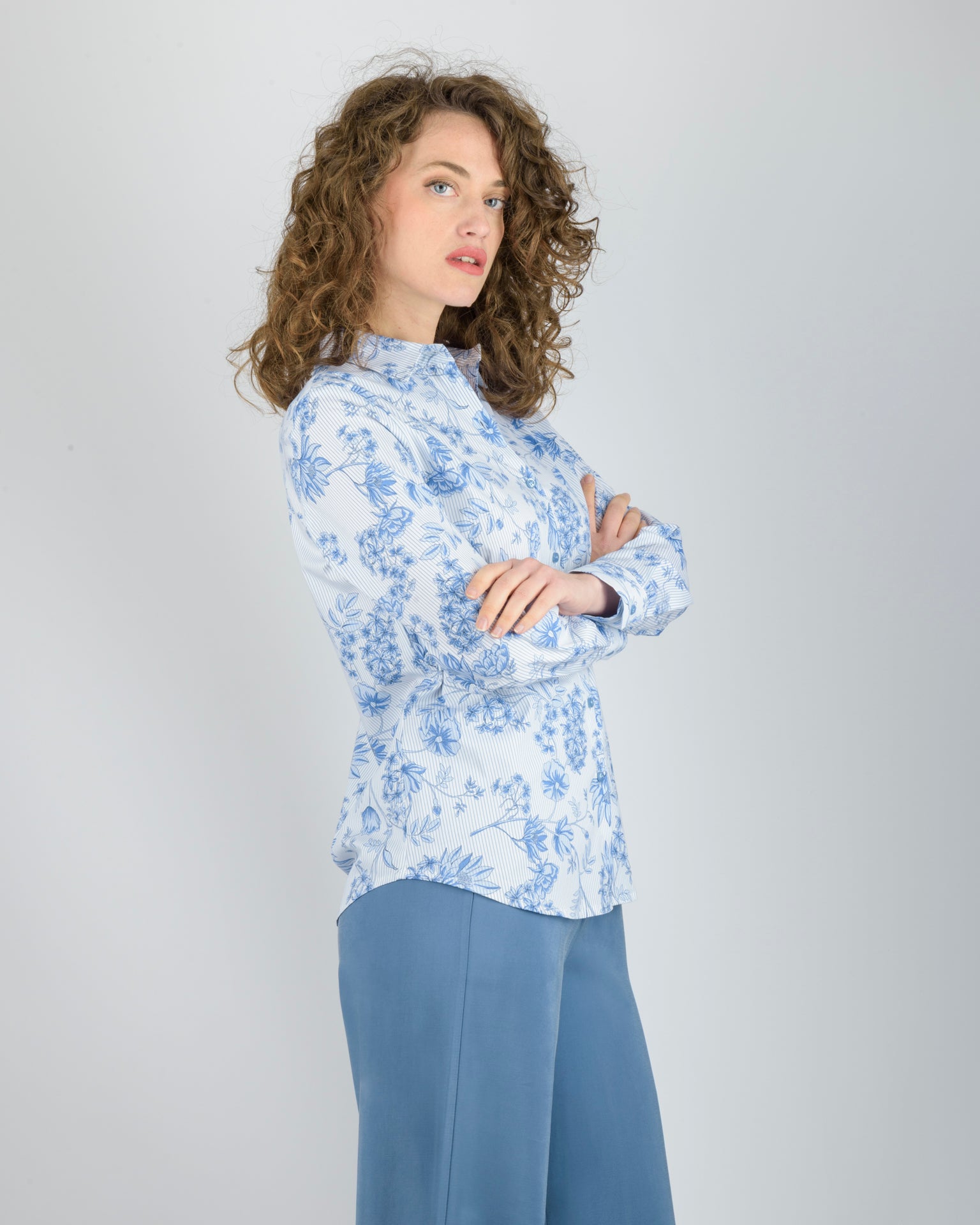 Camicia in cotone riga e fiori 429554