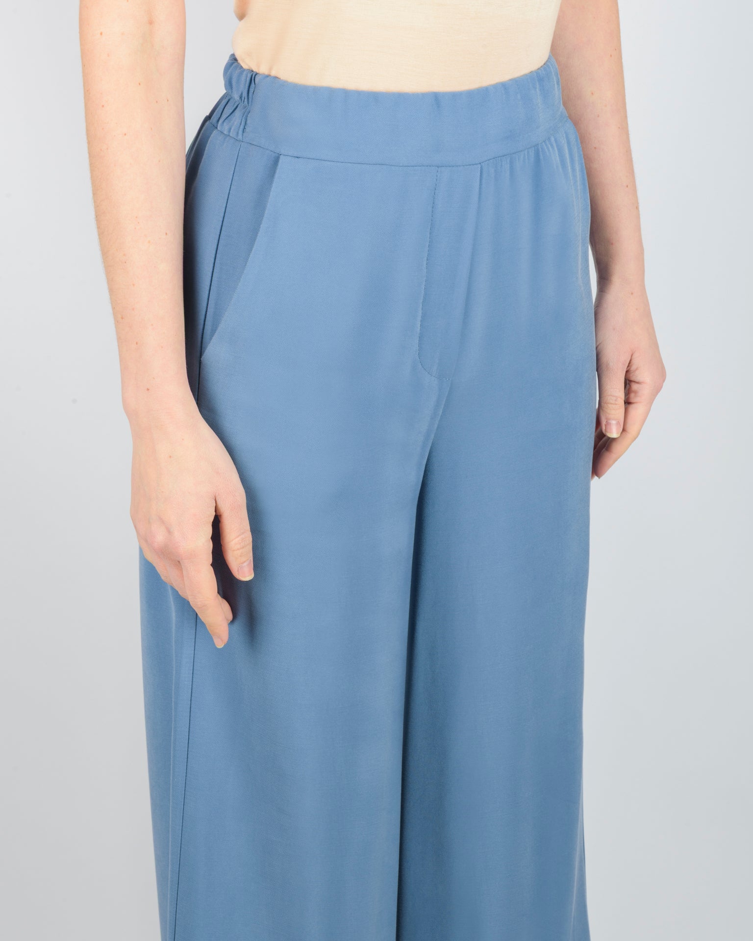 Pantalone gamba larga cupro G152/21