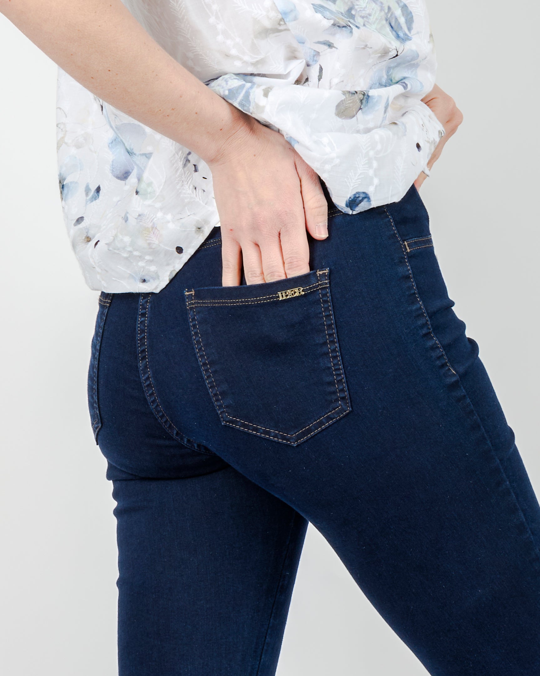 Jeans super stretch a trombetta MARLENA