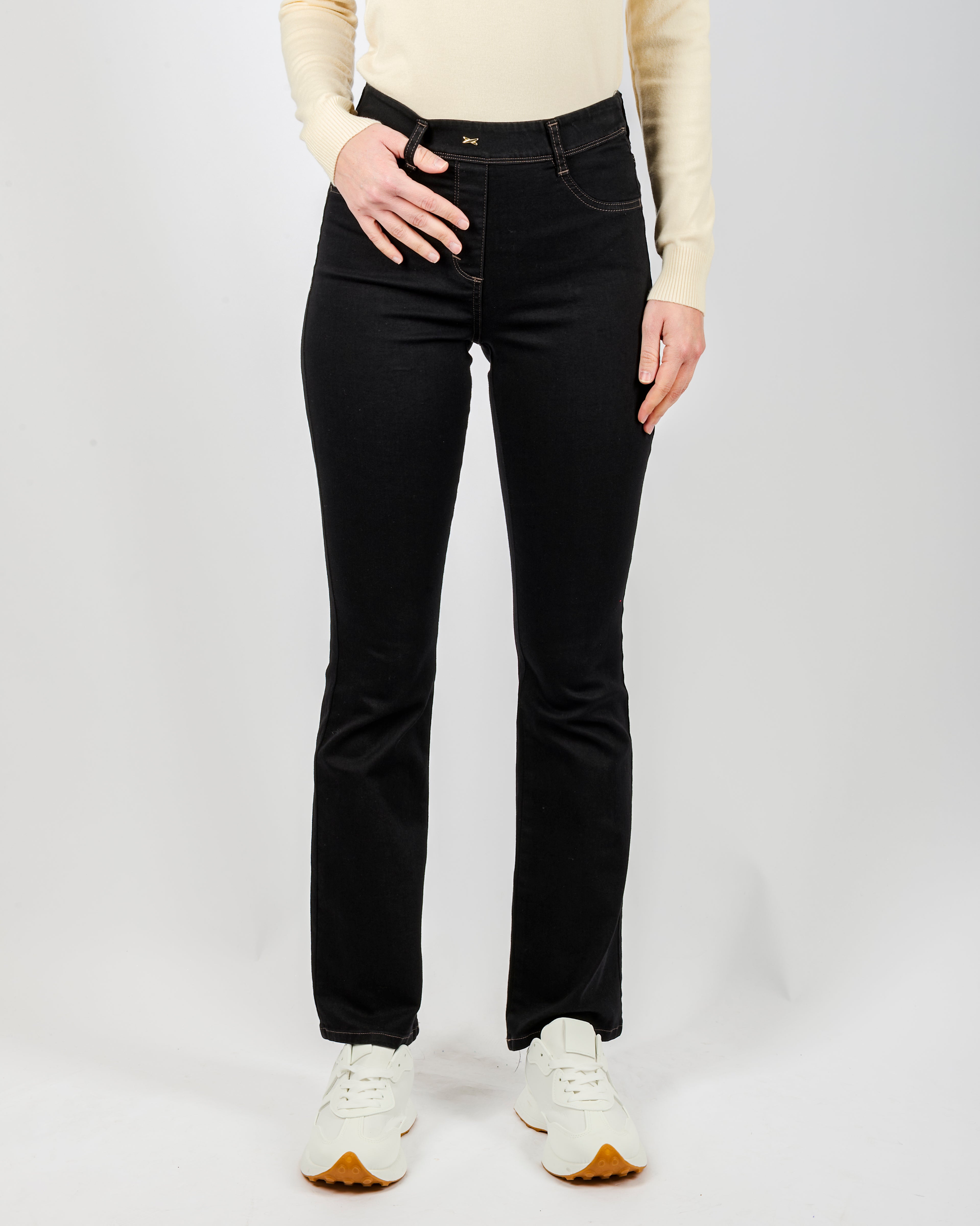 Jeans super stretch a trombetta MARLENA
