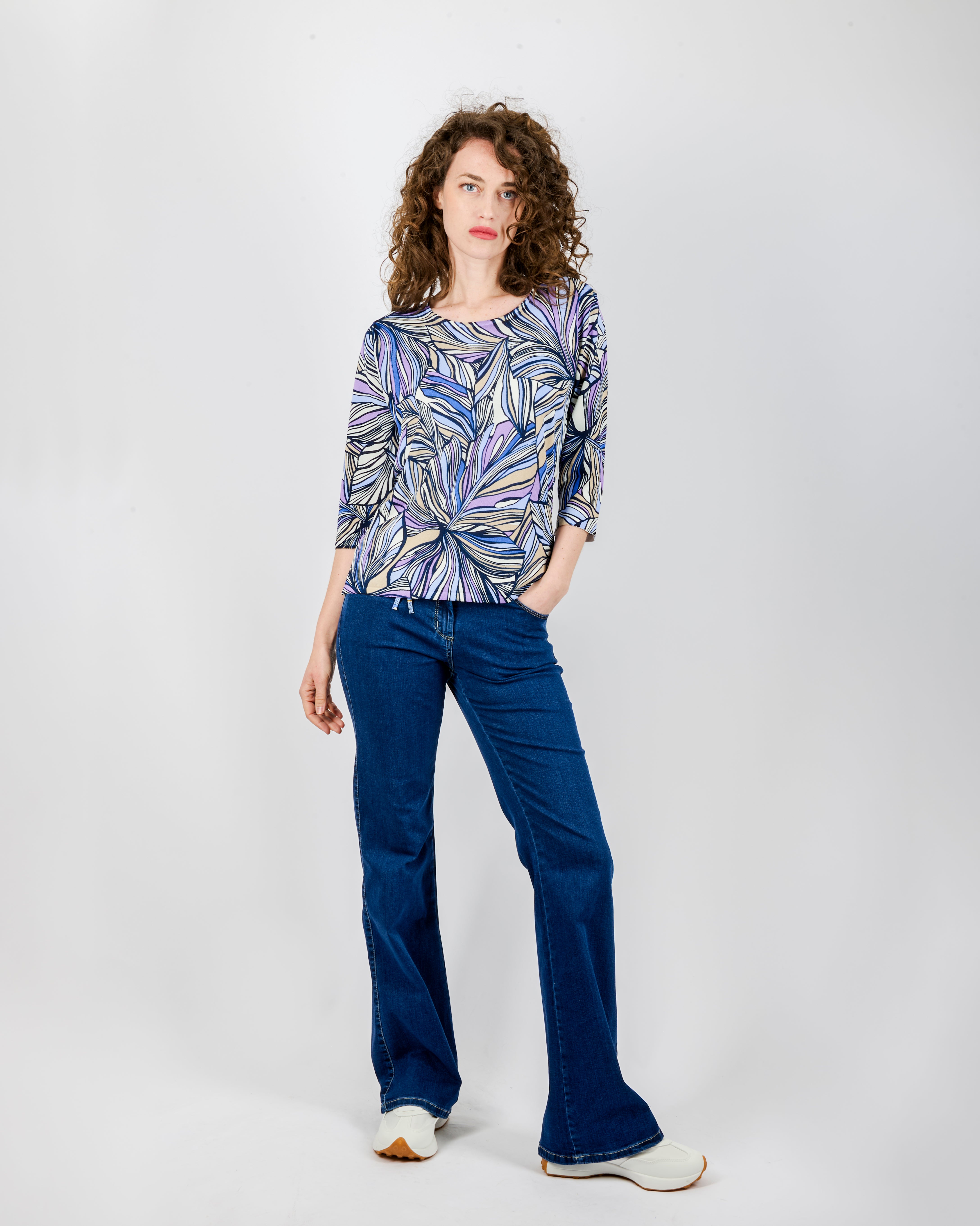 Maglia in viscosa fantasia foglie 7902
