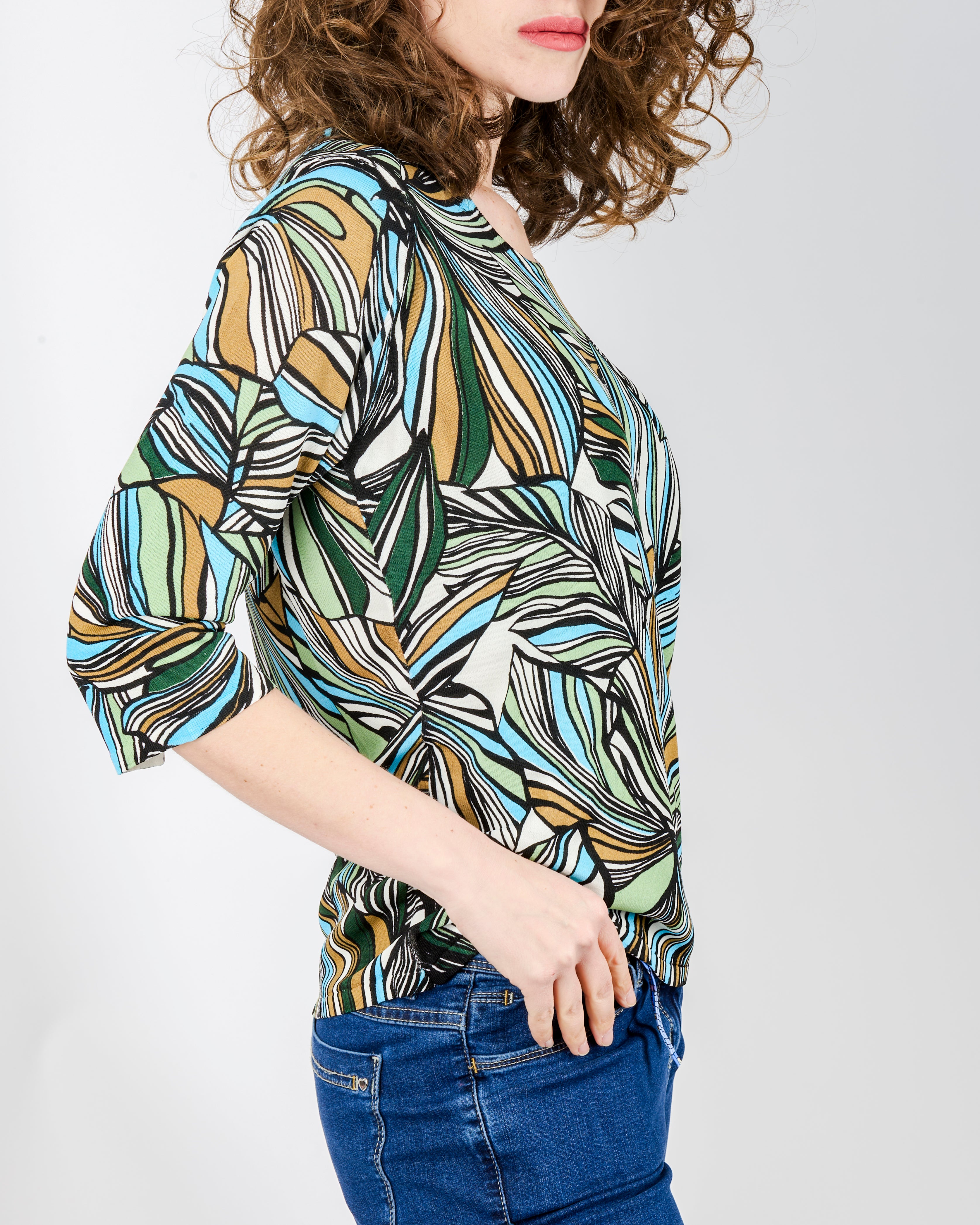 Maglia in viscosa fantasia foglie 7902