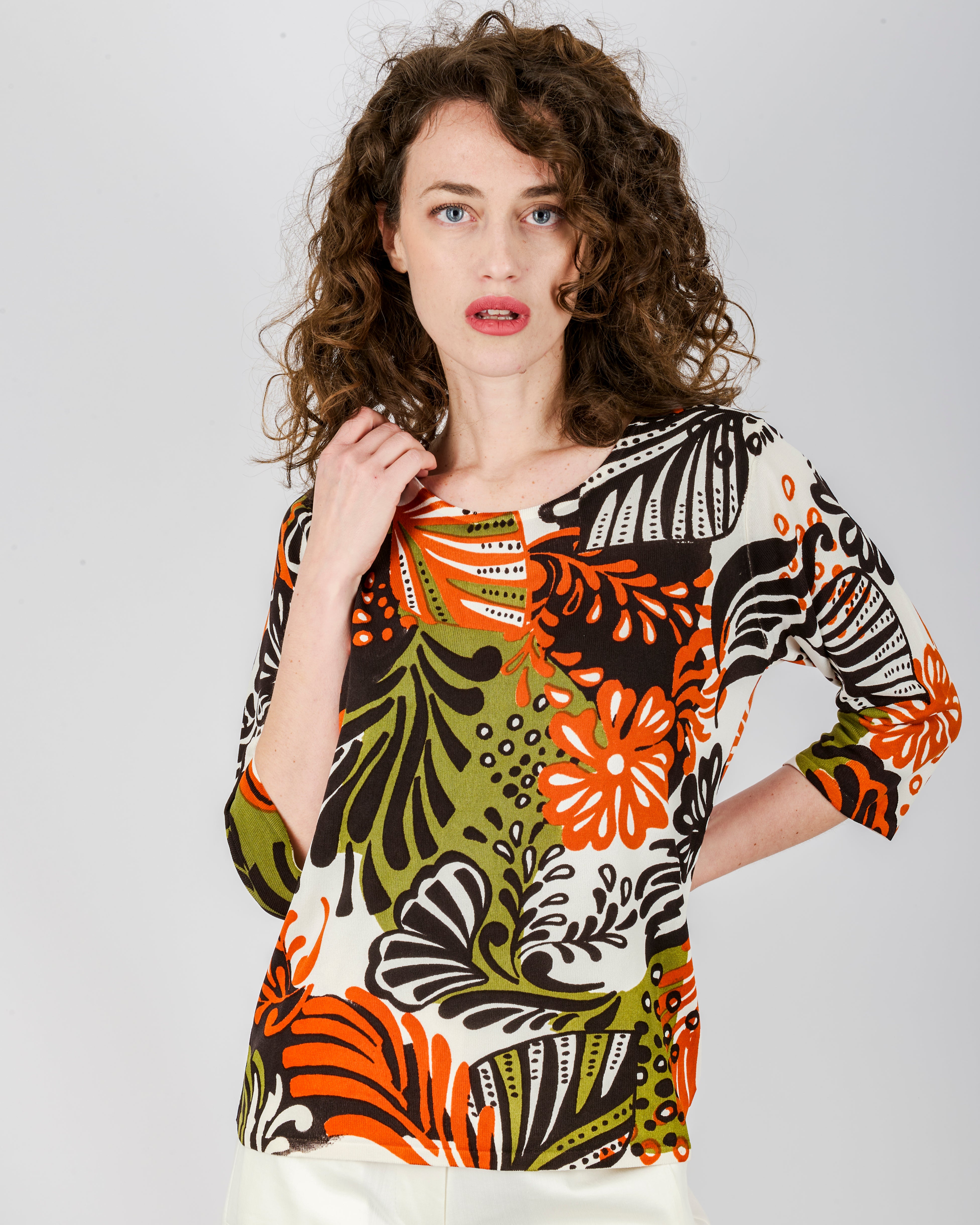 Maglia in viscosa fiori e foglie 7903SR