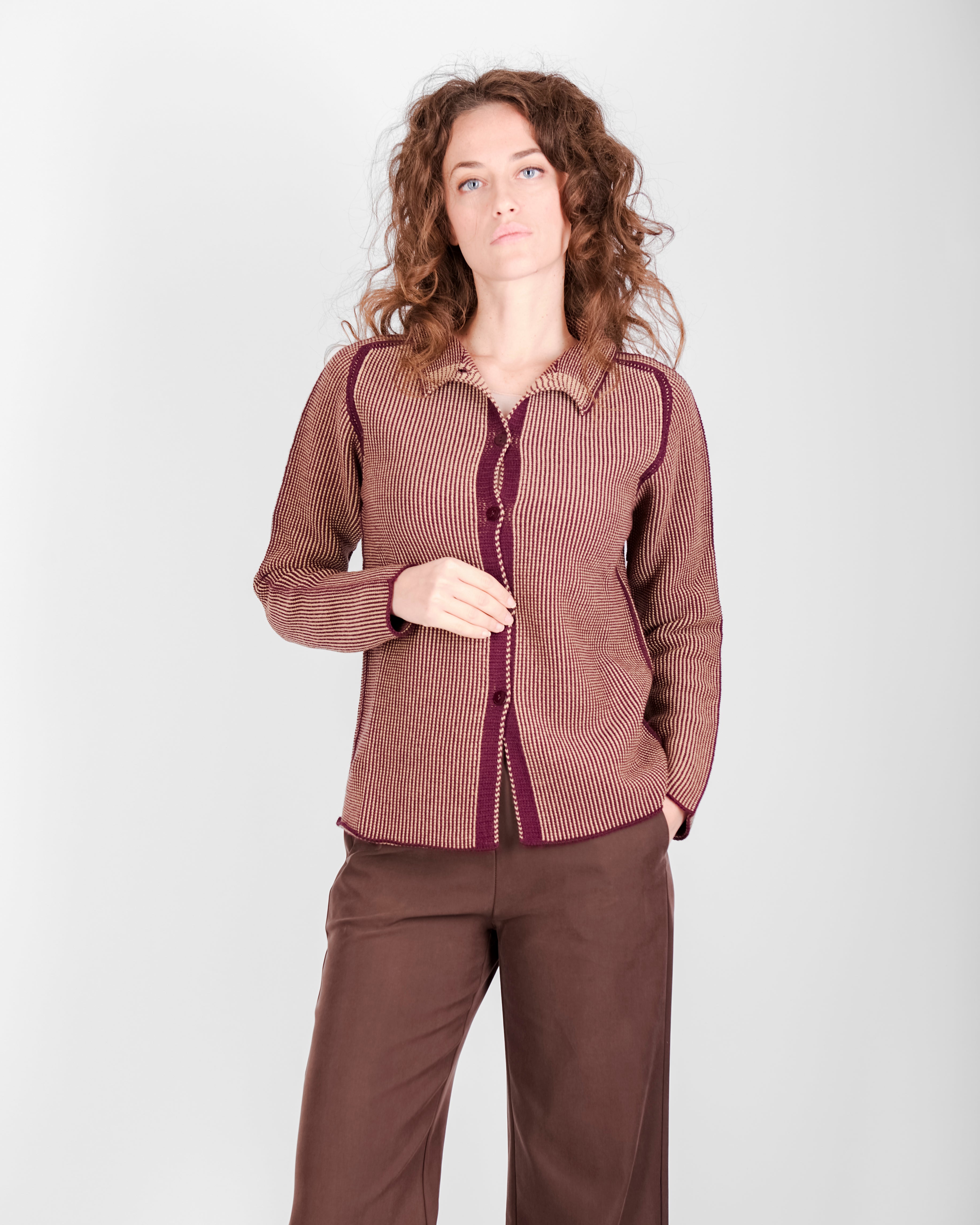 Giacca bottoni pura lana gatto W-255