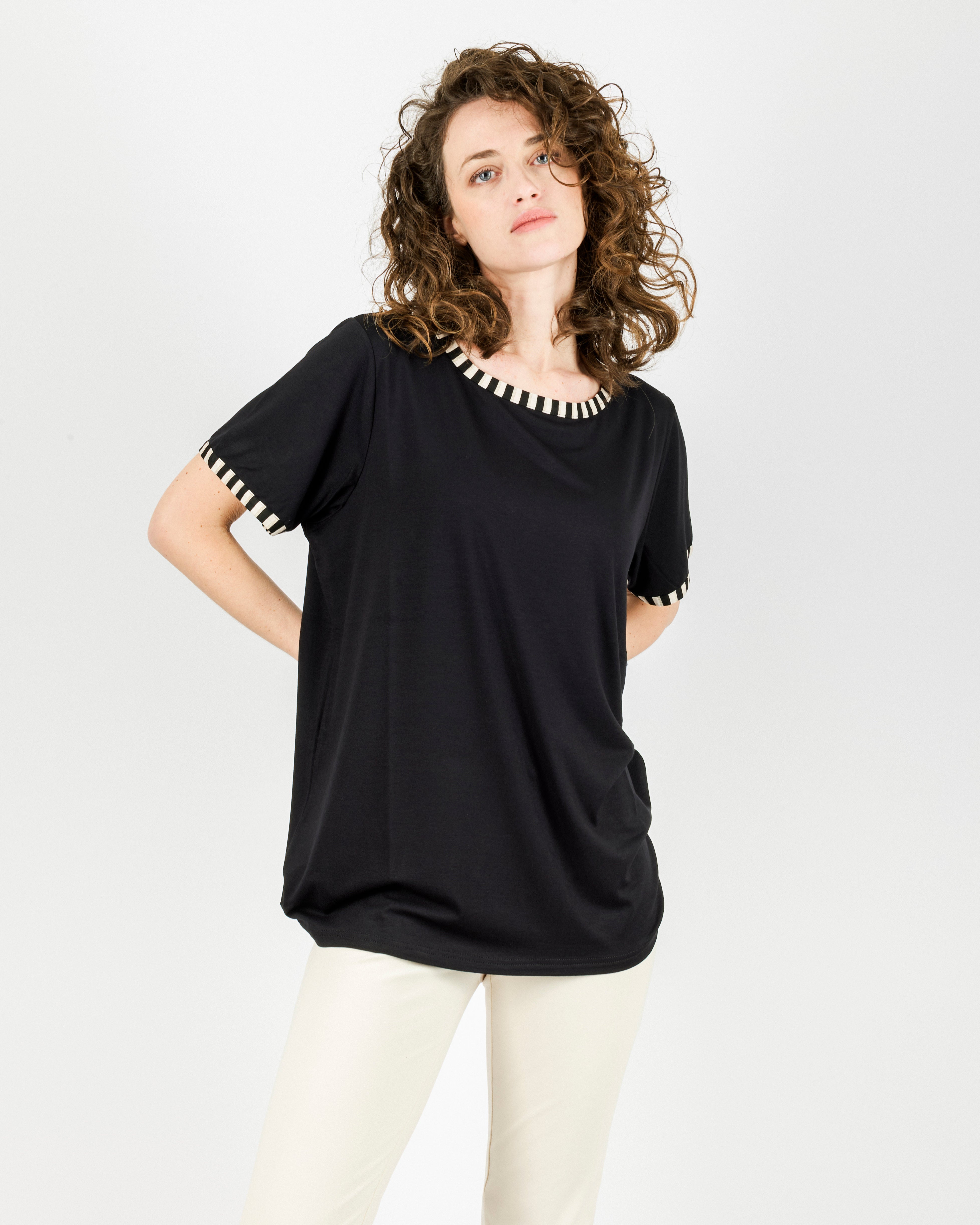 Maglia bordi rigati over SIL527