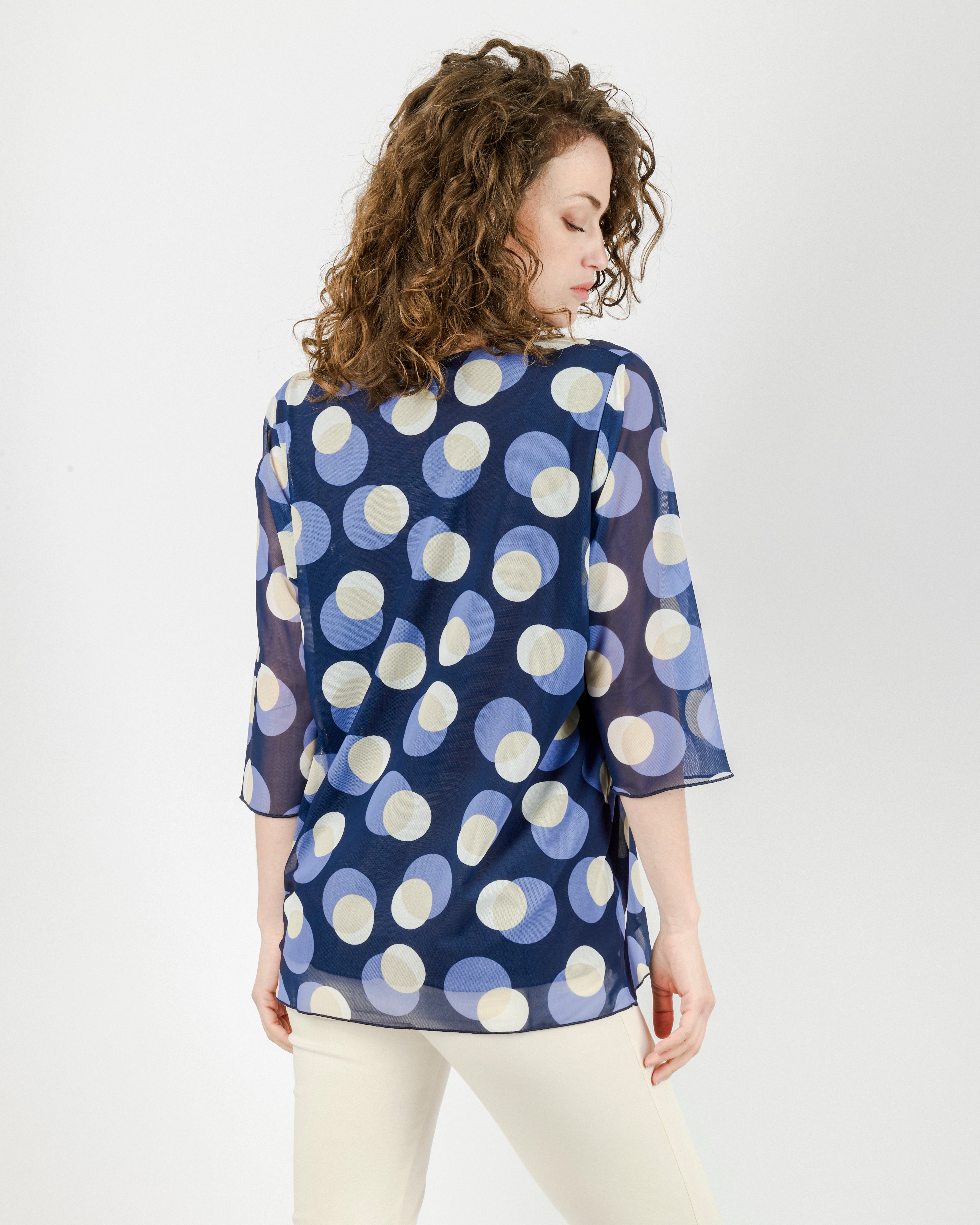 Maglia in tulle manica over 3/4 SIL525