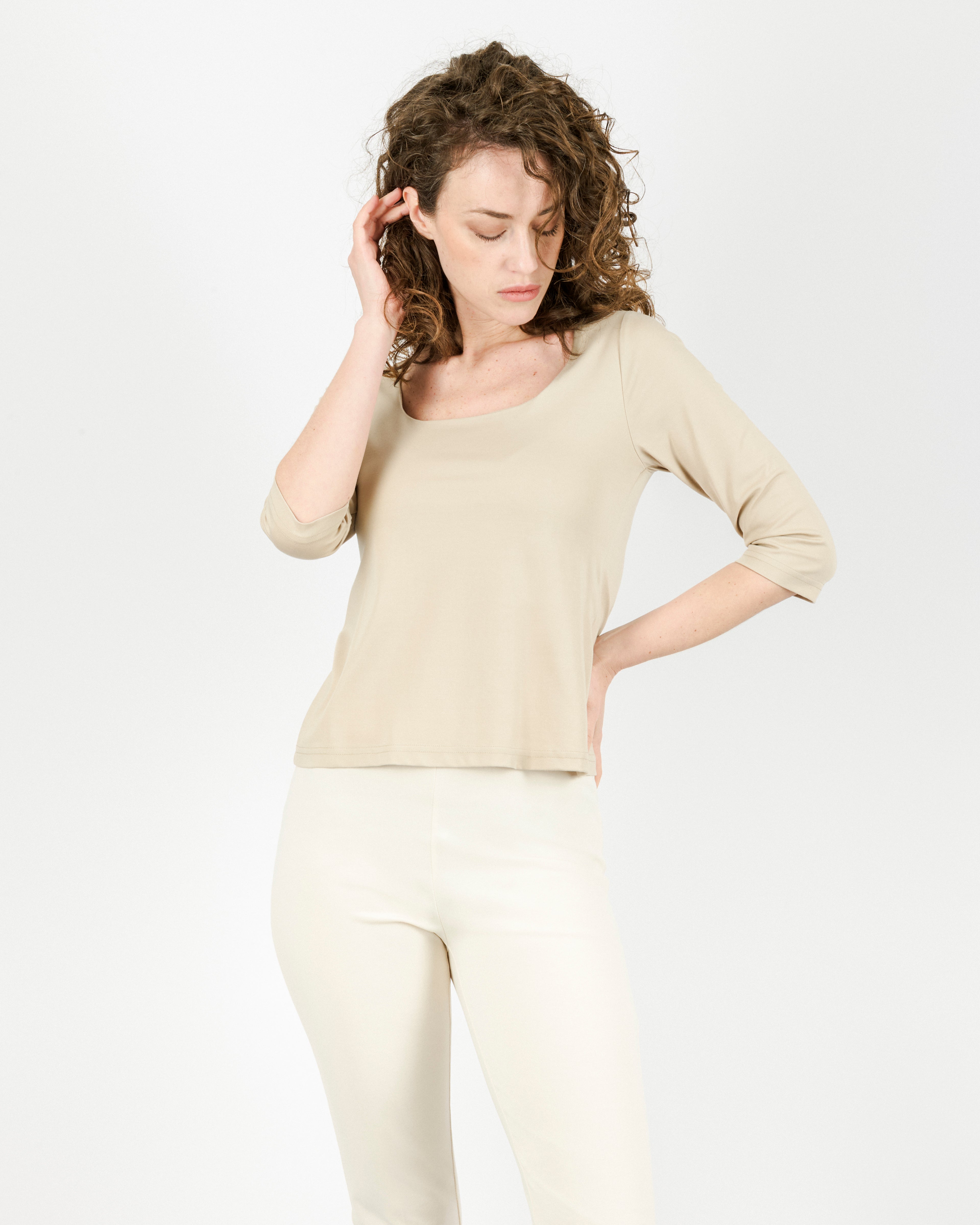 Maglia scollo quadro G413/3