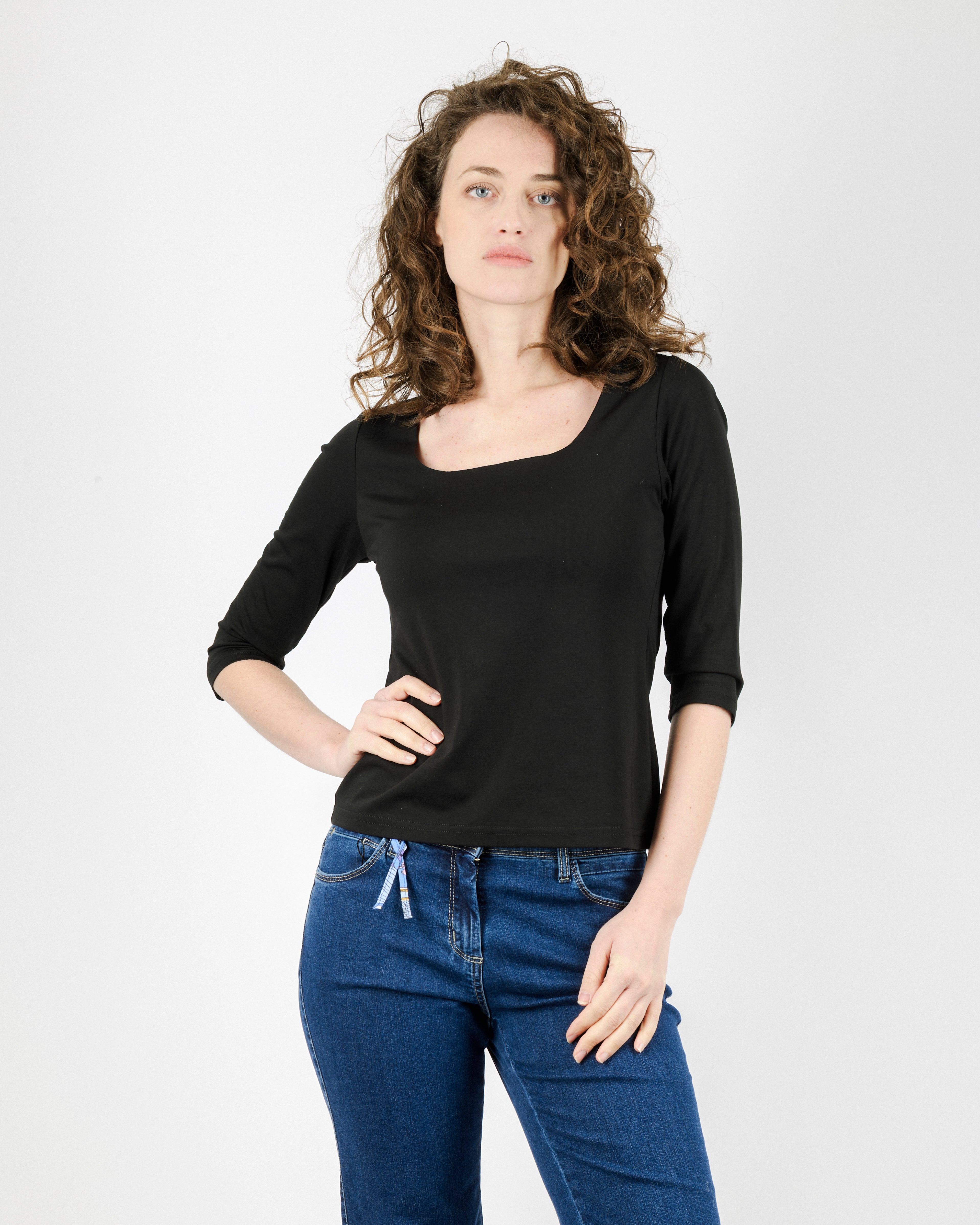 Maglia scollo quadro G413/3
