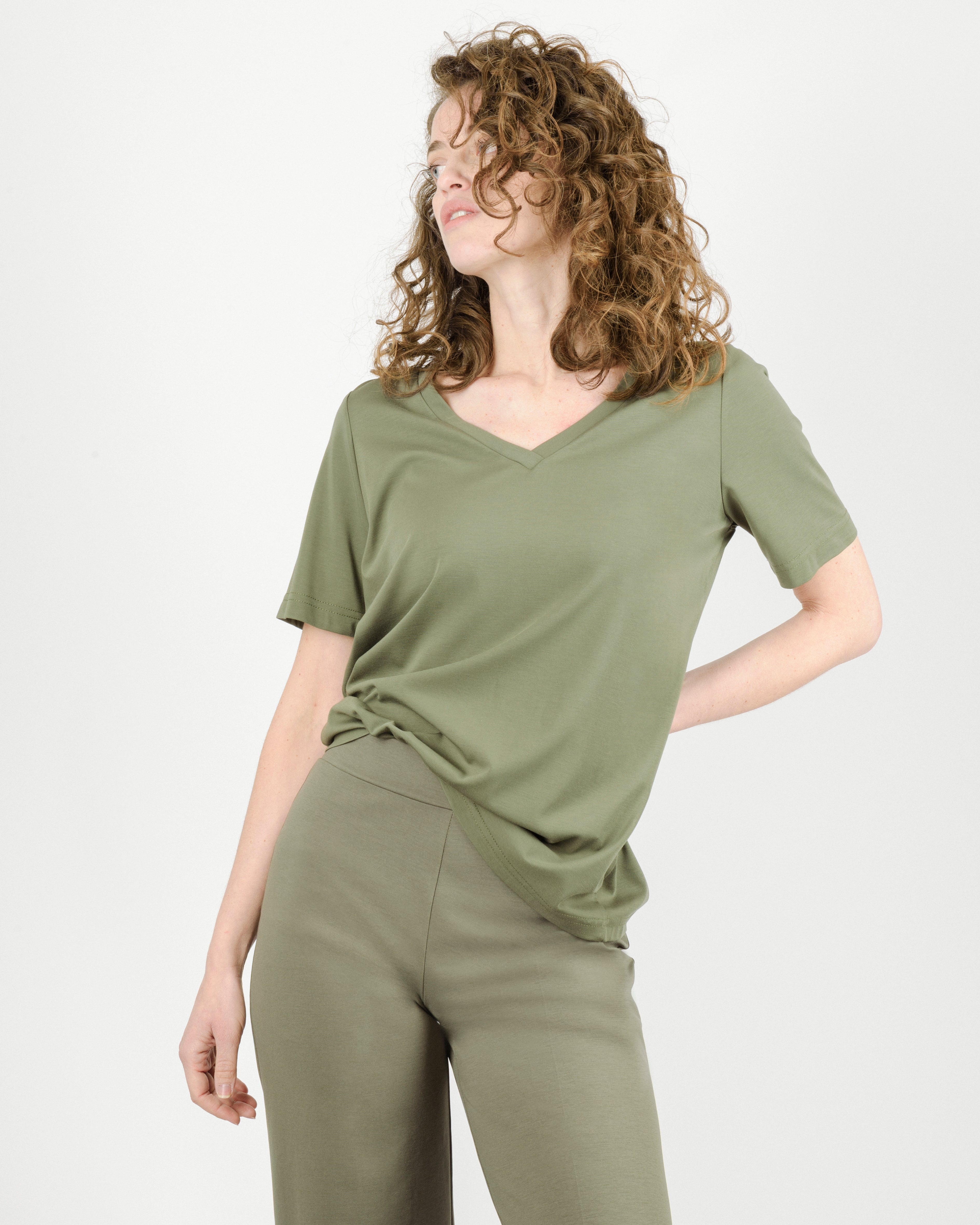Casacca scollo V manica scesa G443/3