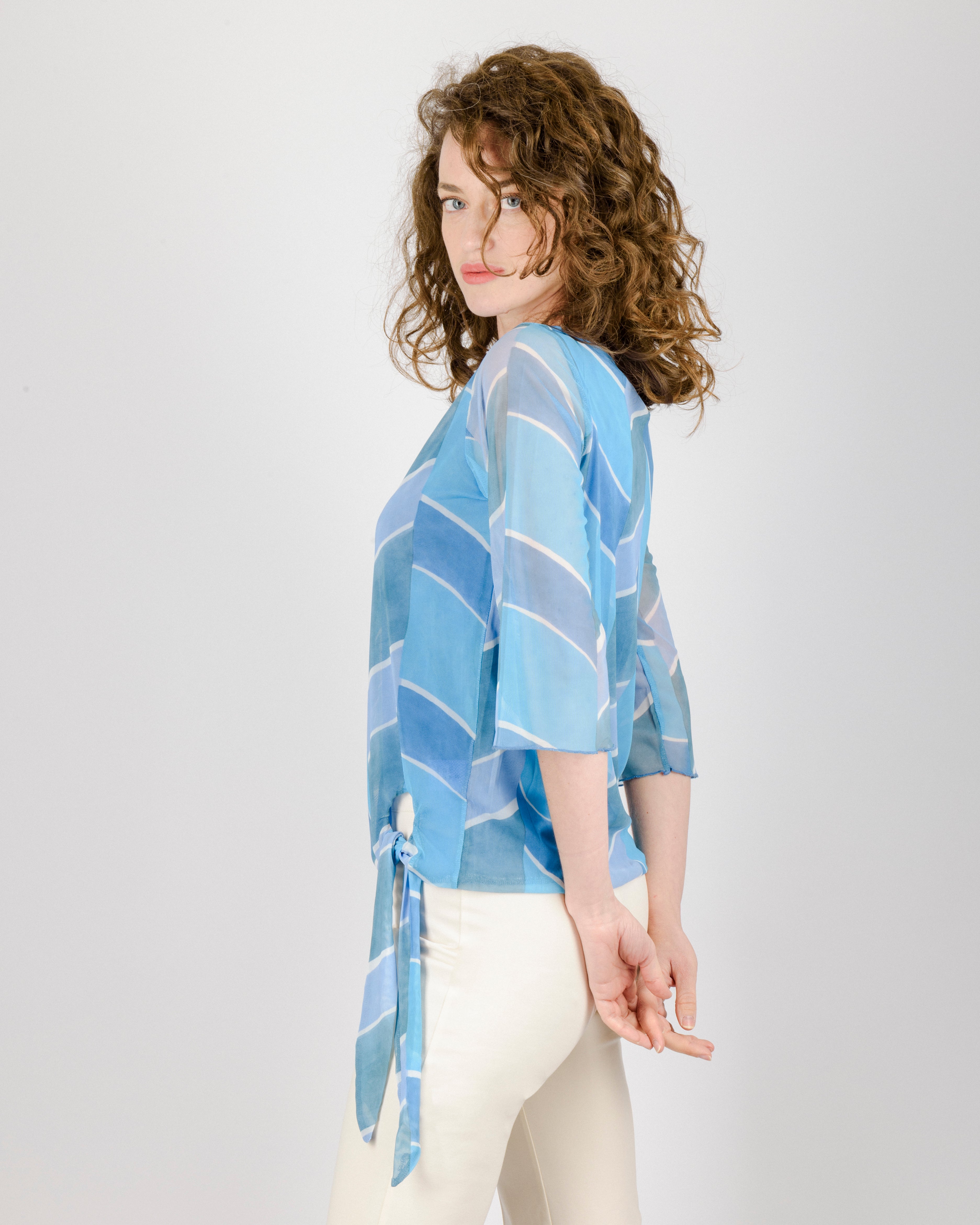 Maglia in tulle fantasia 152
